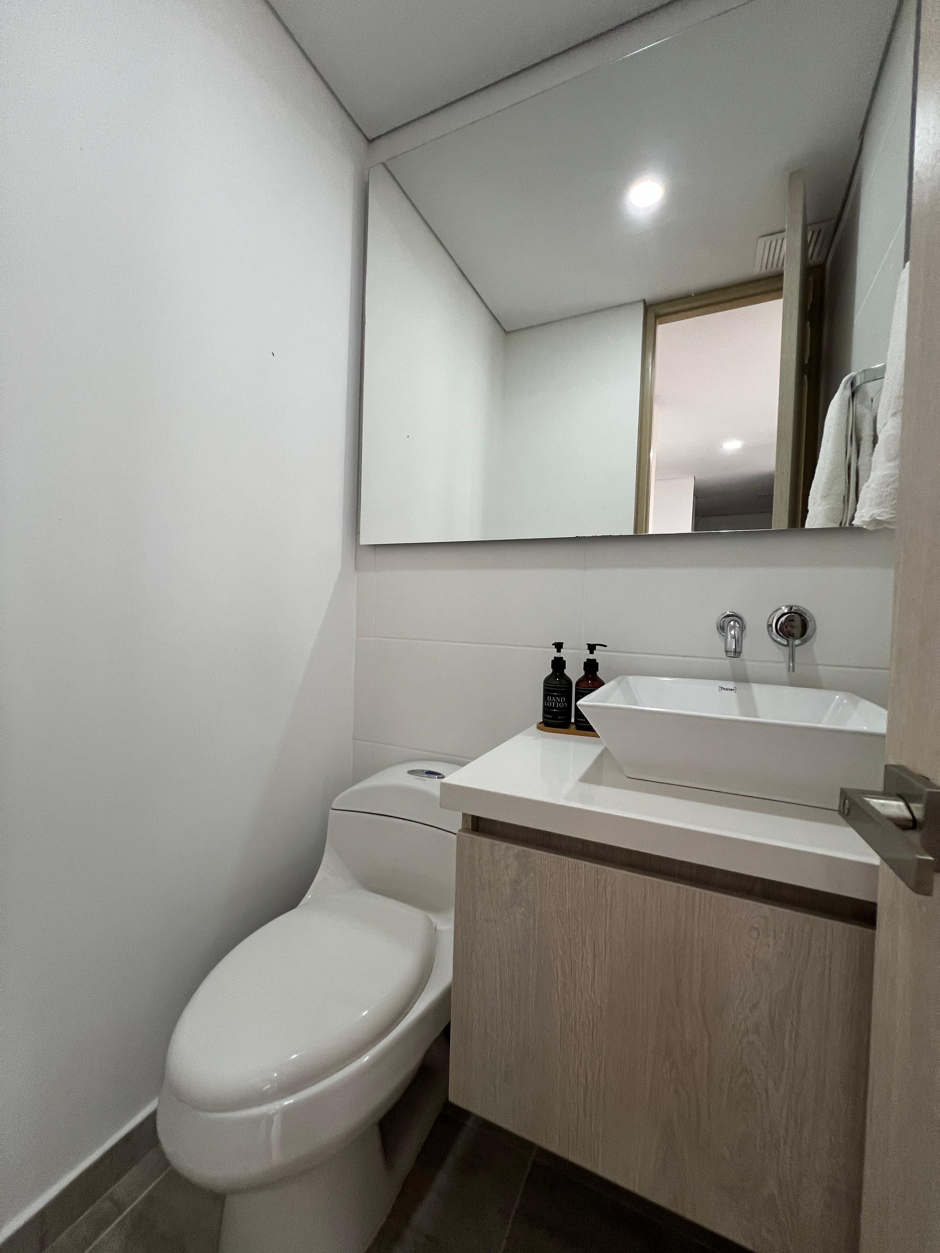 ARRIENDO APARTAMENTO - ENVIGADO LOMA DE LAS BRUJAS