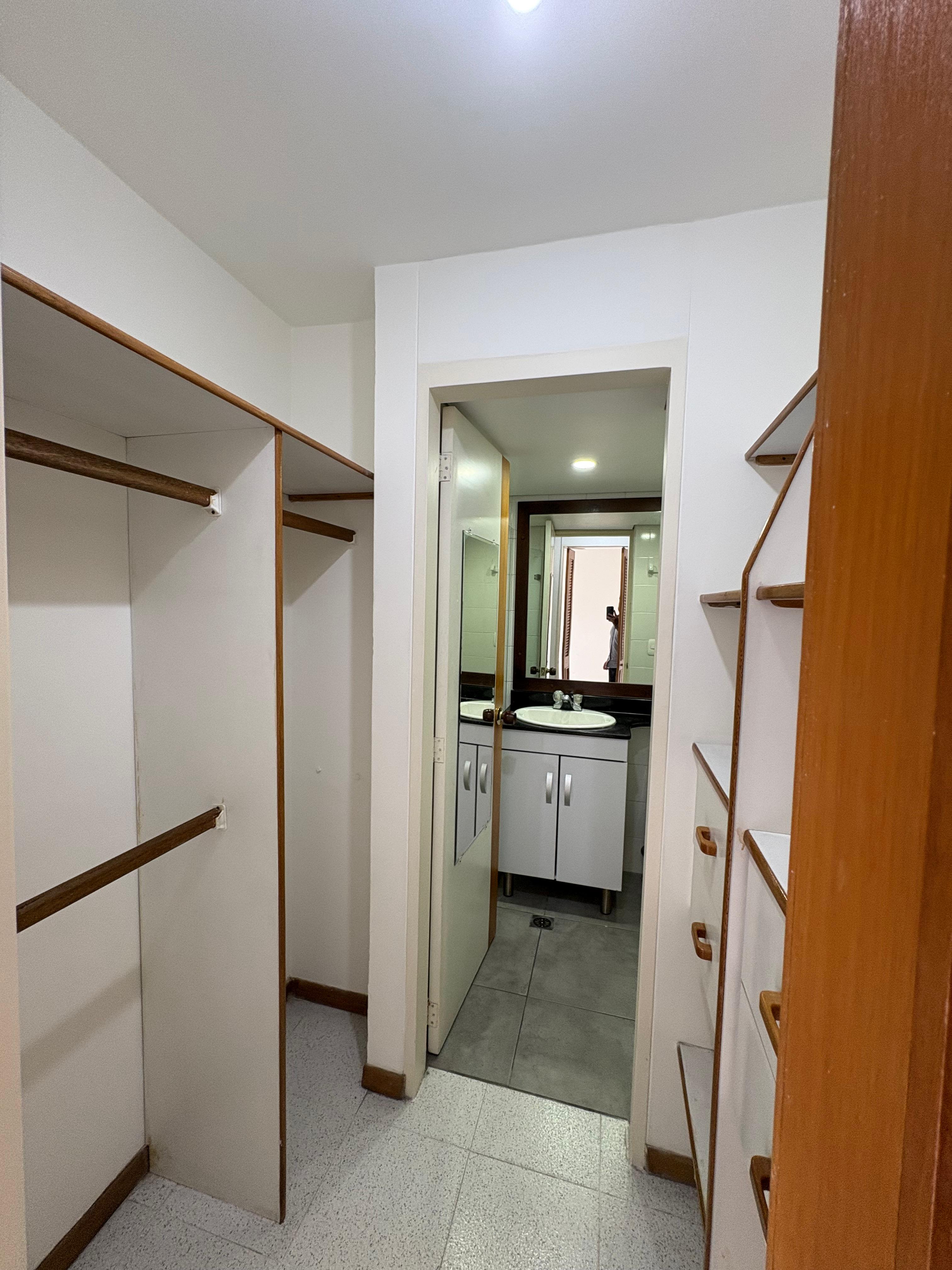 ARRIENDO APARTAMENTO, LOMA SAN JULIAN
