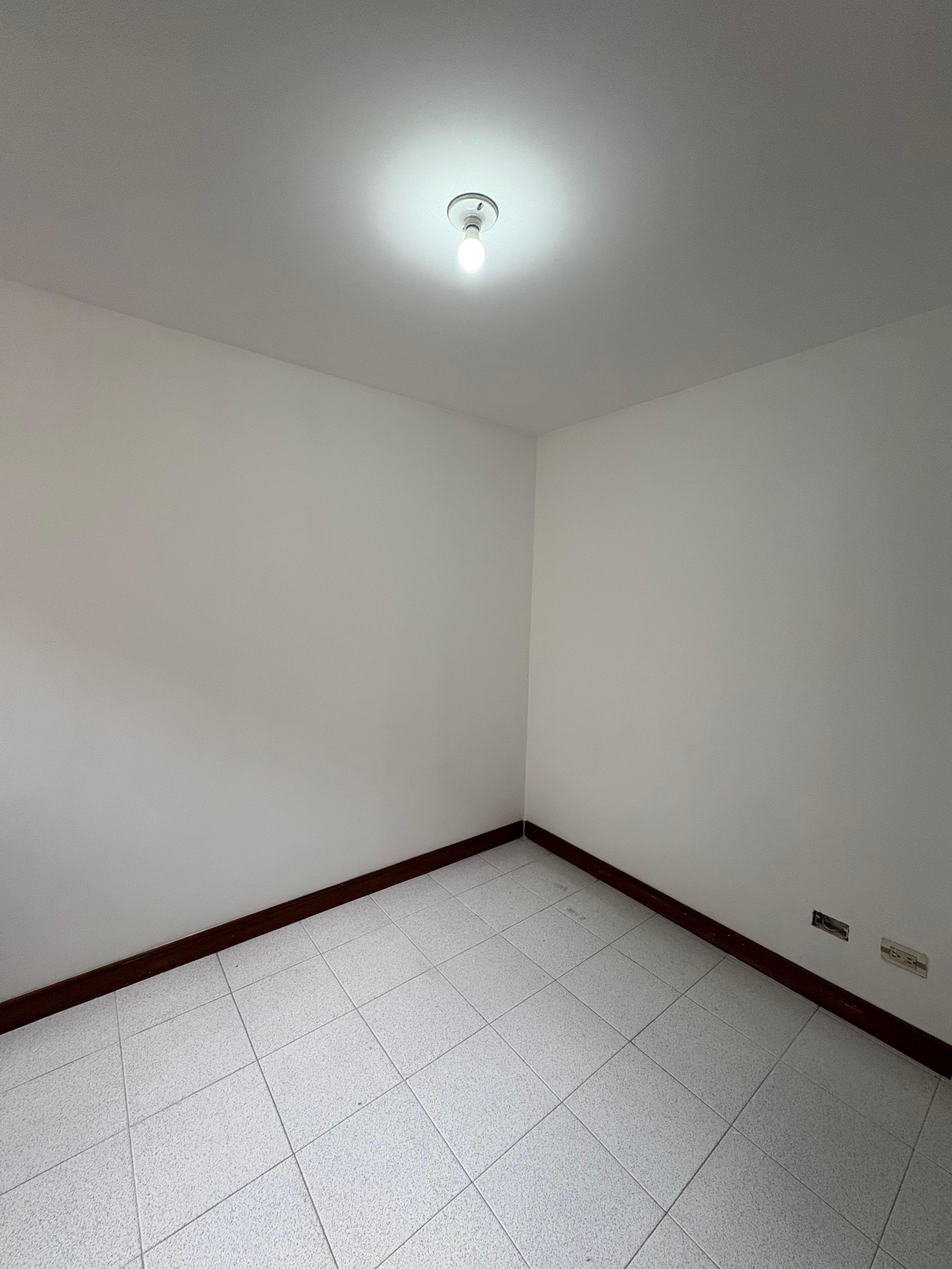ARRIENDO APARTAMENTO, POBLADO CALERA
