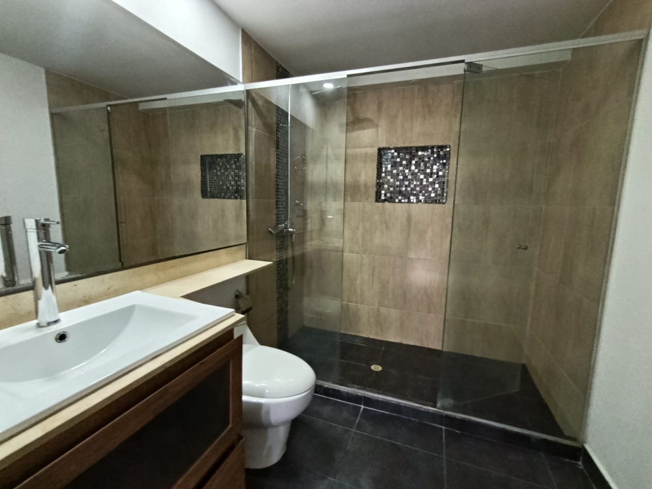 ARRIENDO APARTAMENTO - SABANETA LAS LOMITAS