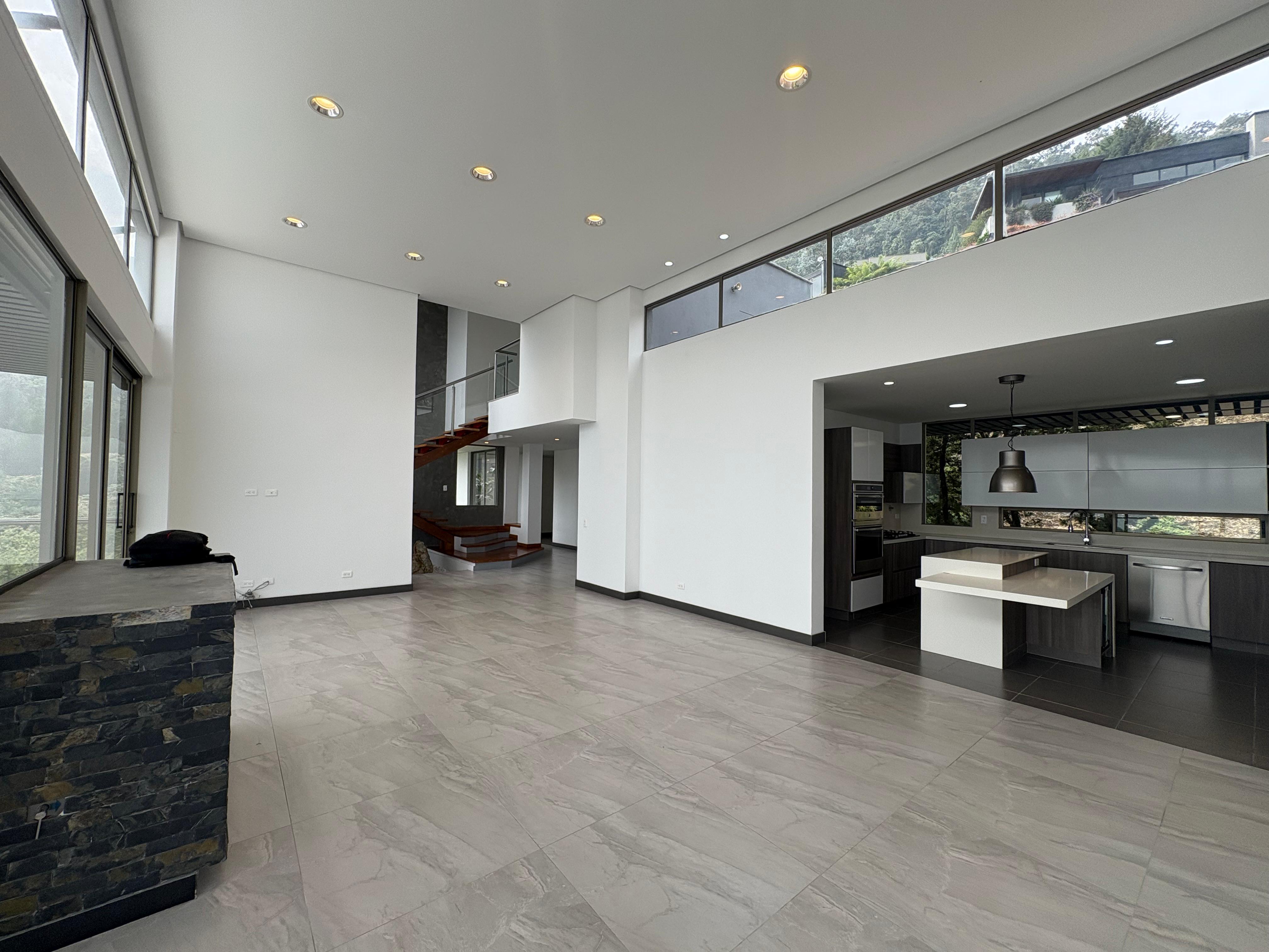ARRIENDO CASA CAMPESTRE - ALTO DE LAS PALMAS