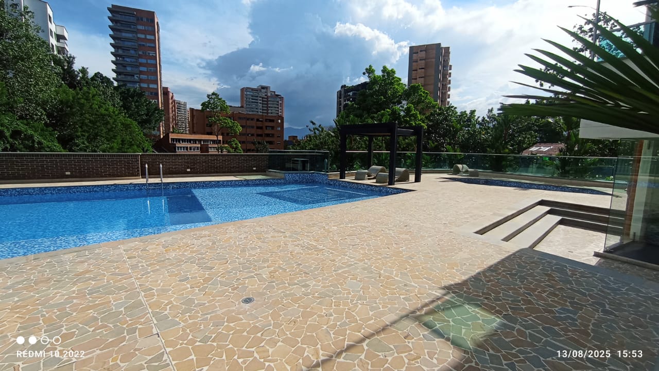 ARRIENDO APARTAMENTO - POBLADO LOMA DE LOS PARRA