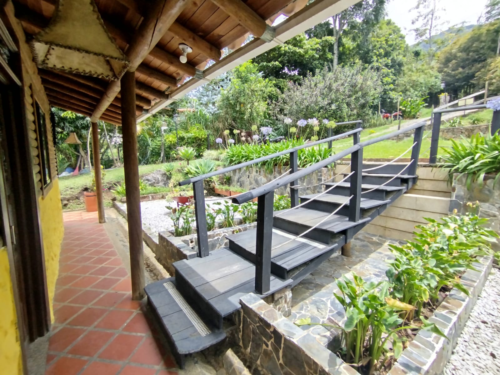ARRIENDO CASA CAMPESTRE - COPACABANA VEREDA LA VETA