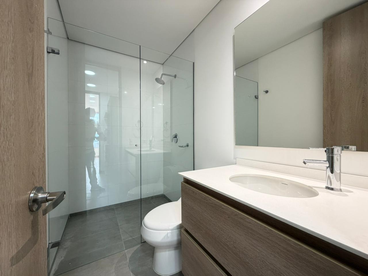 ARRIENDO APARTAESTUDIO - POBLADO SECTOR LINARES