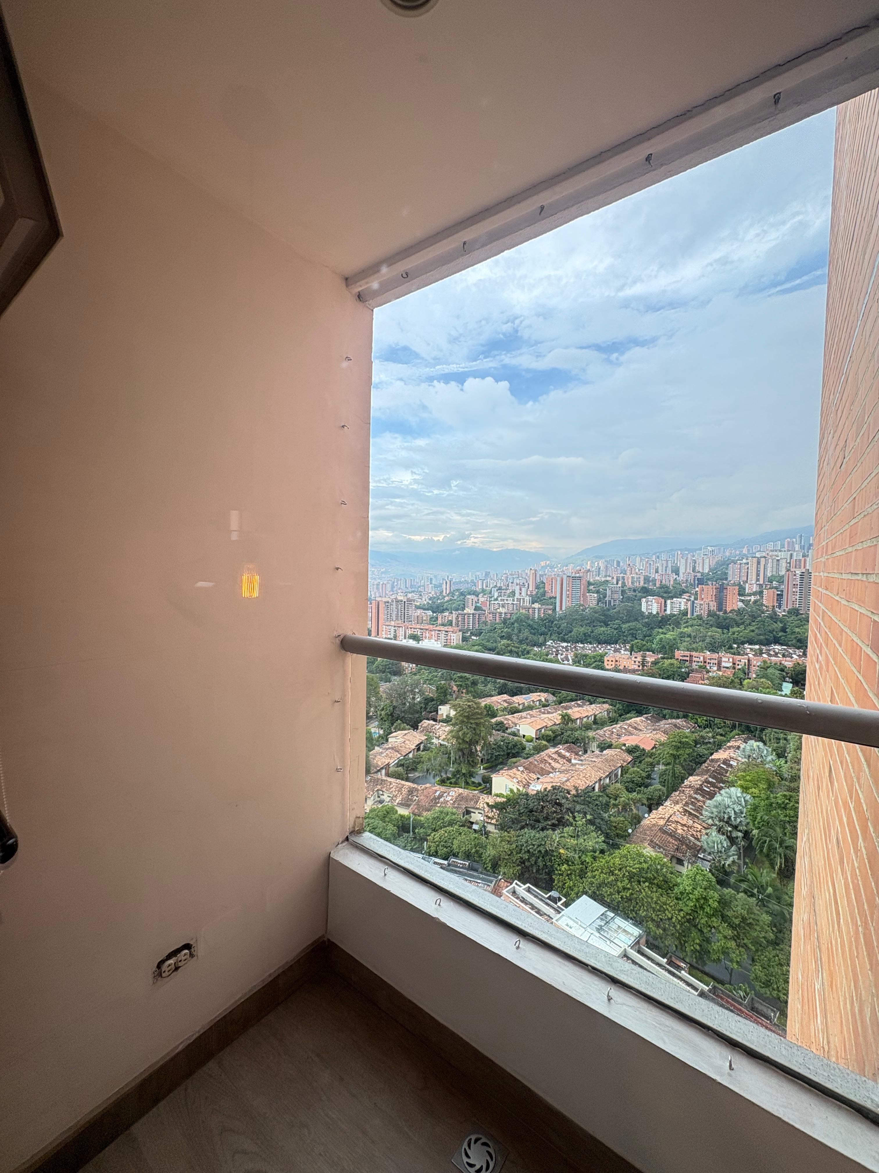 ARRIENDO APARTAMENTO, ENVIGADO BRUJAS