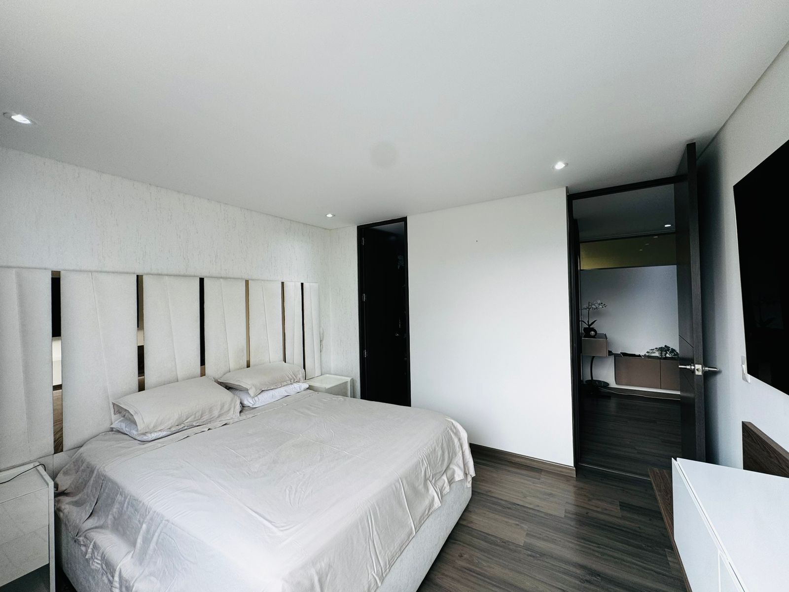 ARRIENDO APARTAMENTO - SANTA MARIA DE LOS ANGELES