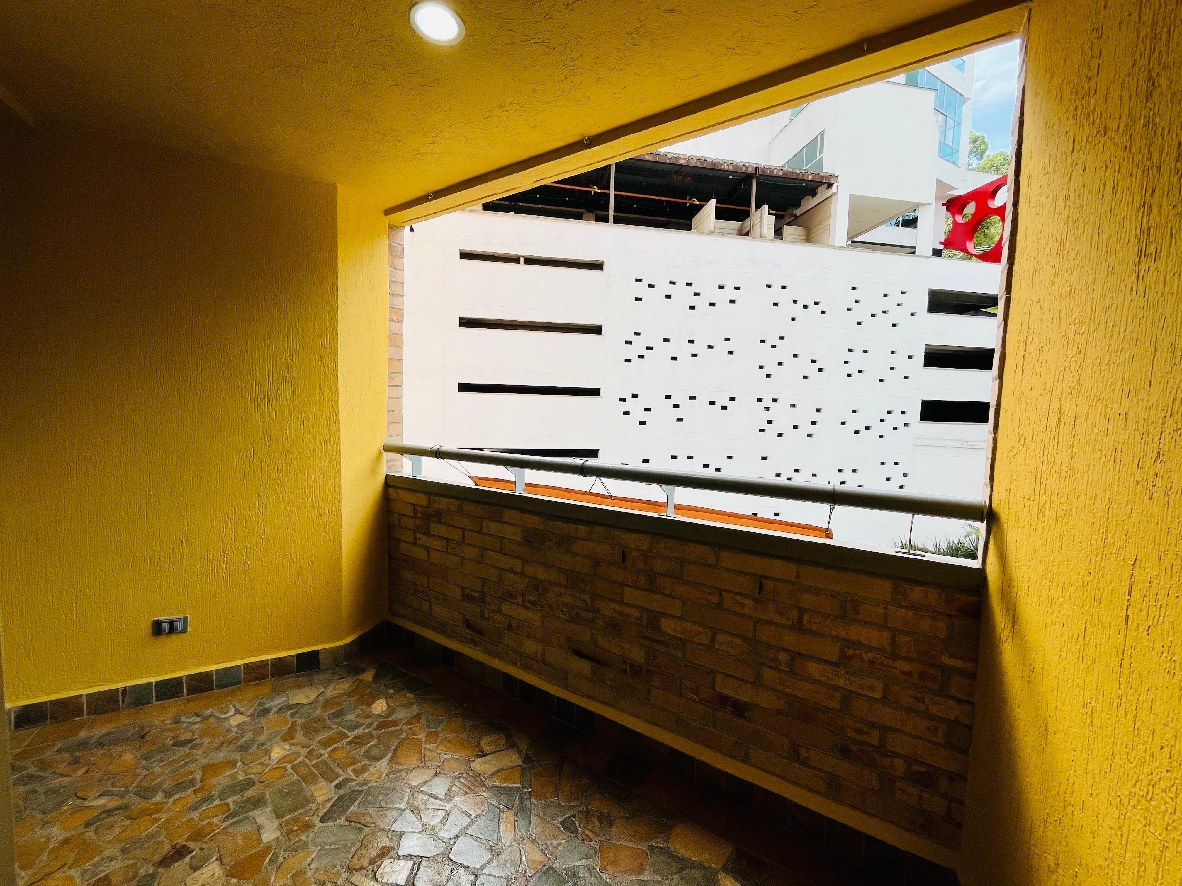 ARRIENDO APARTAMENTO - SABANETA LAS LOMITAS