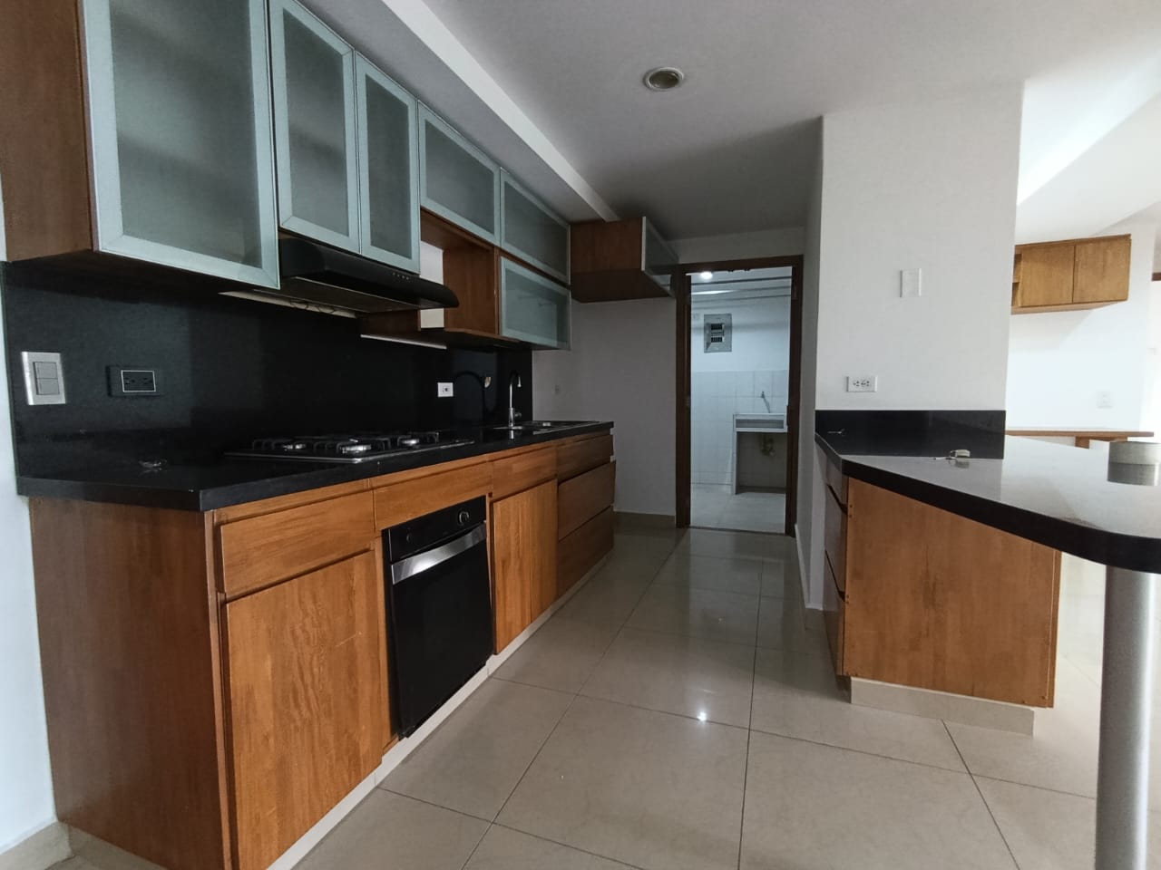 ARRIENDO APARTAMENTO - SABANETA LAS LOMITAS