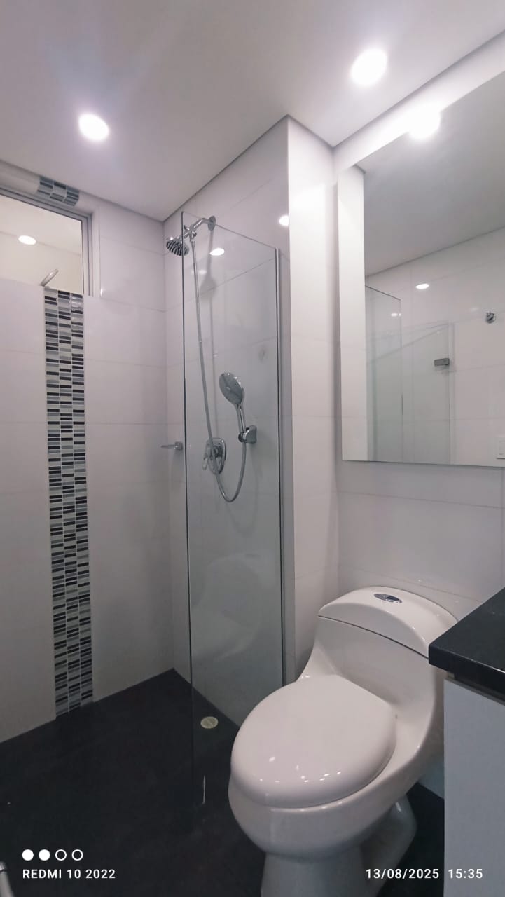 ARRIENDO APARTAMENTO - POBLADO LOMA DE LOS PARRA