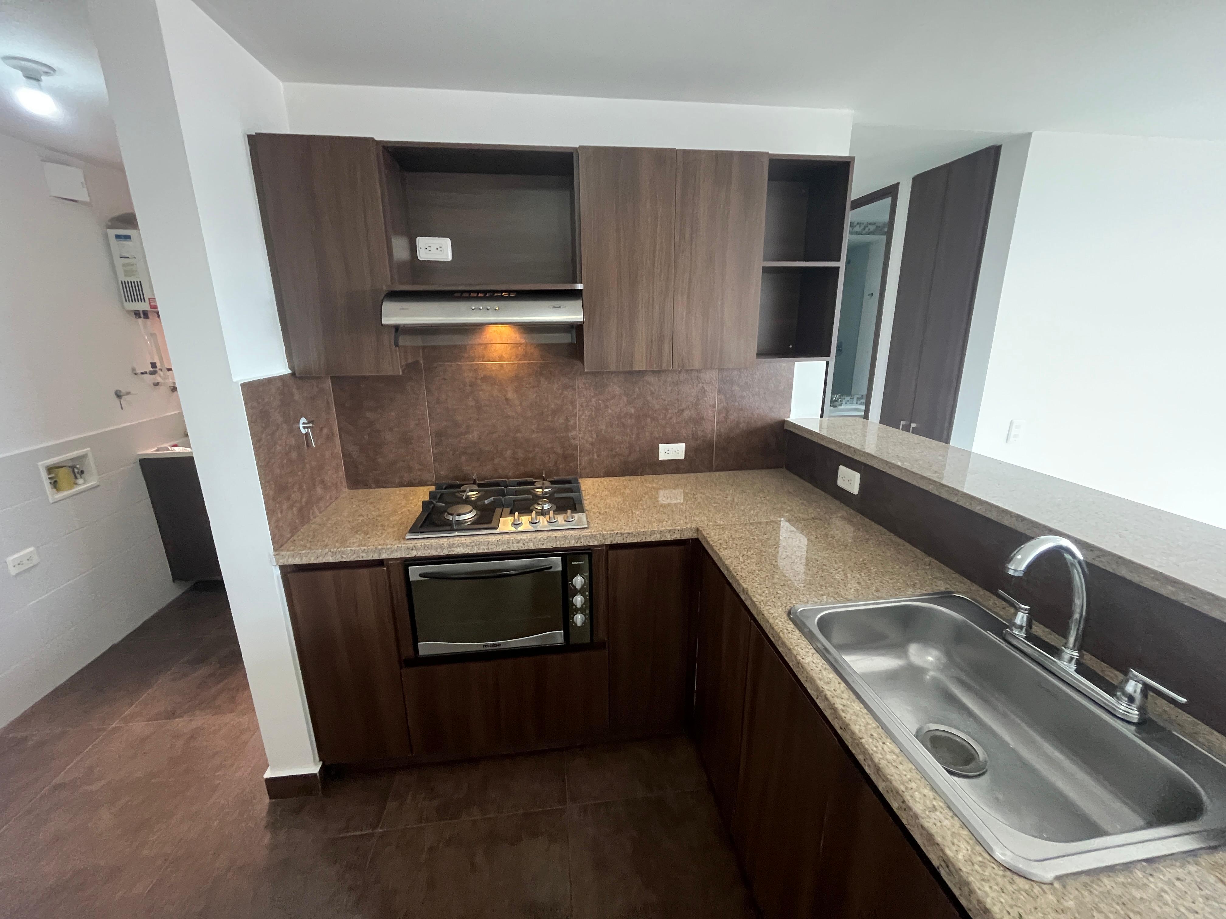 ARRIENDO APARTAMENTO - ENVIGADO ESMERALDAL