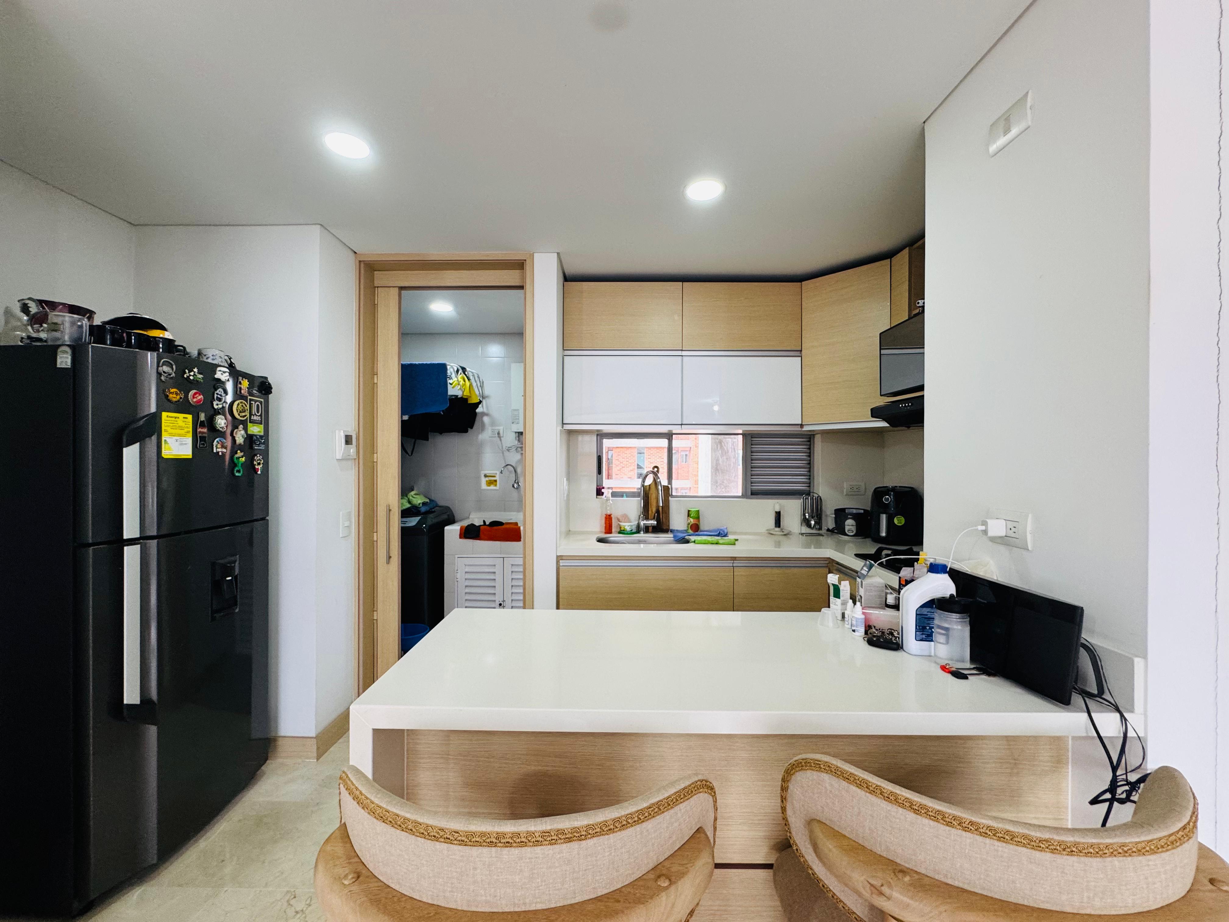 ARRIENDO APARTAMENTO - LAURELES