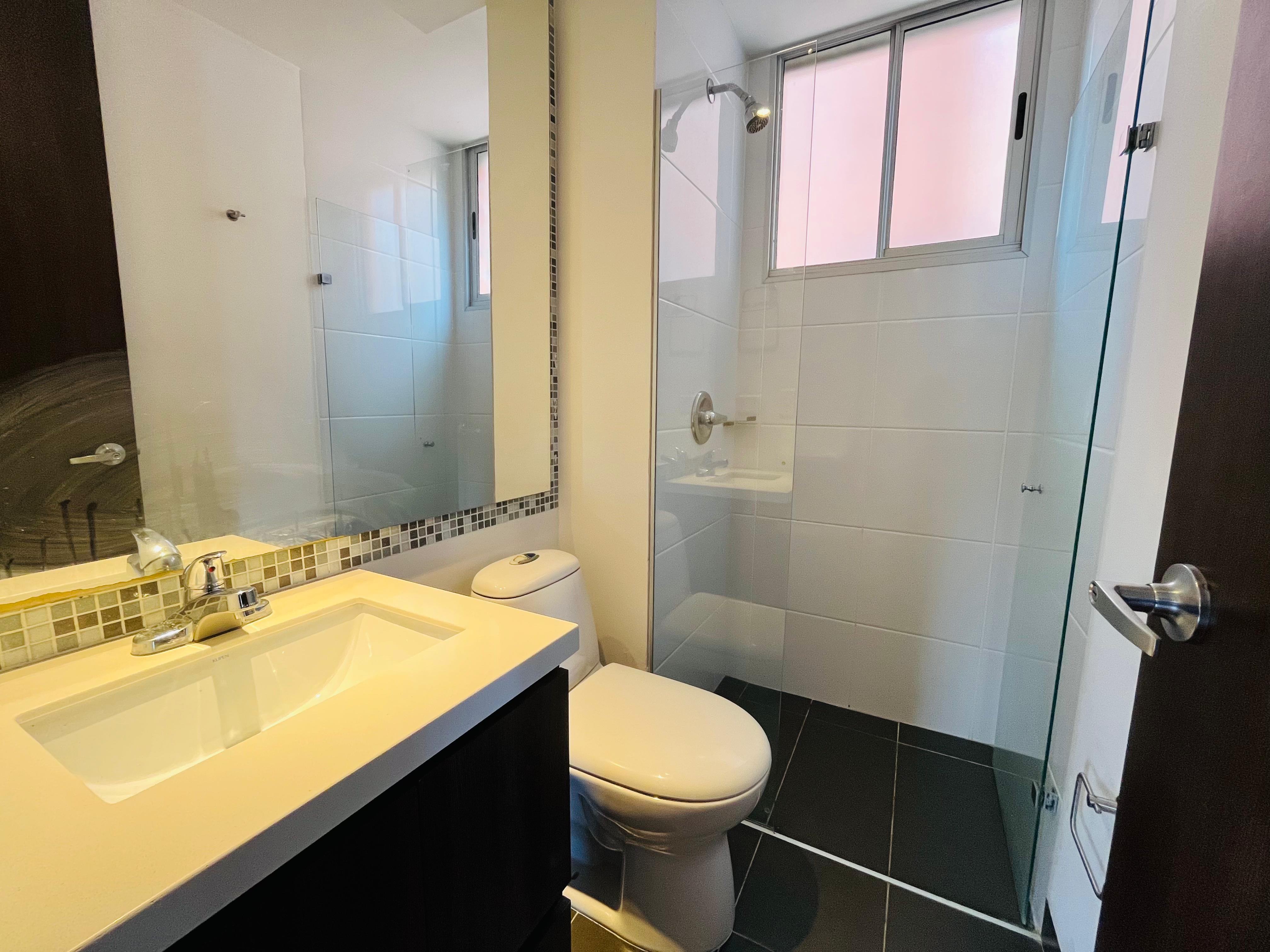 ARRIENDO APARTAMENTO - ENVIGADO LOMA DEL ESMERALDAL