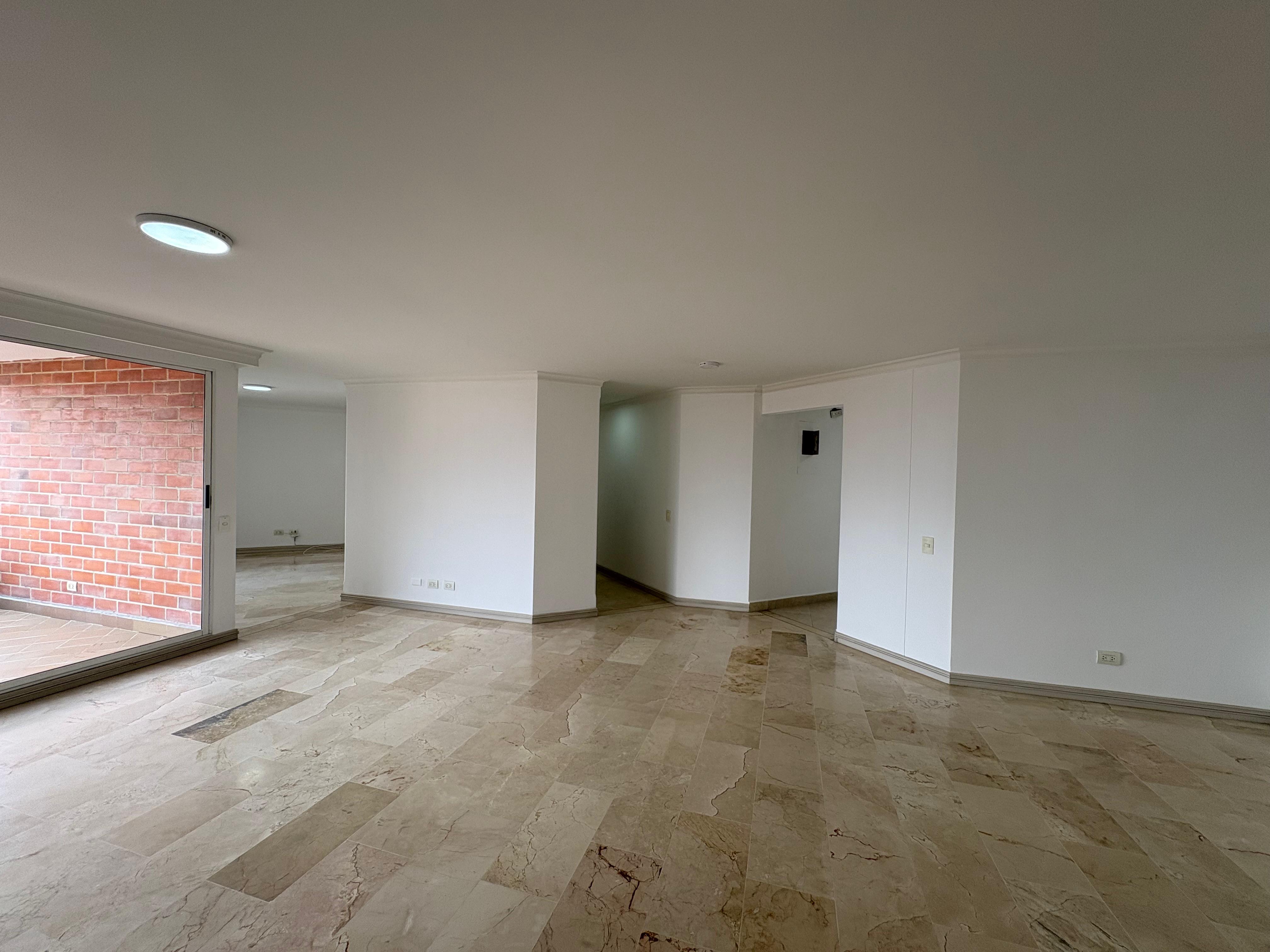 ARRIENDO APARTAMENTO, LAURELES