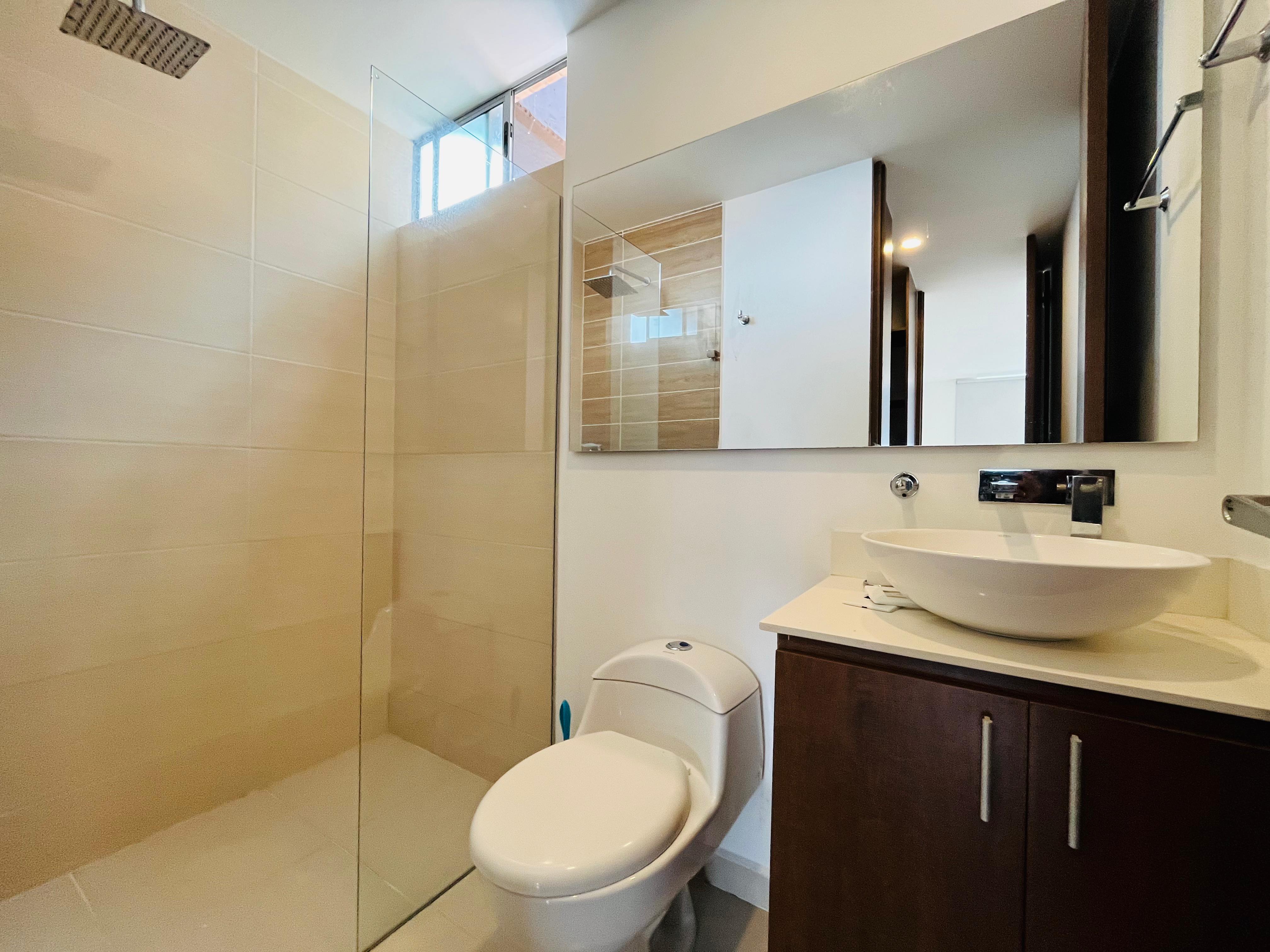 ARRIENDO APARTAESTUDIO - POBLADO LOS GONZALEZ