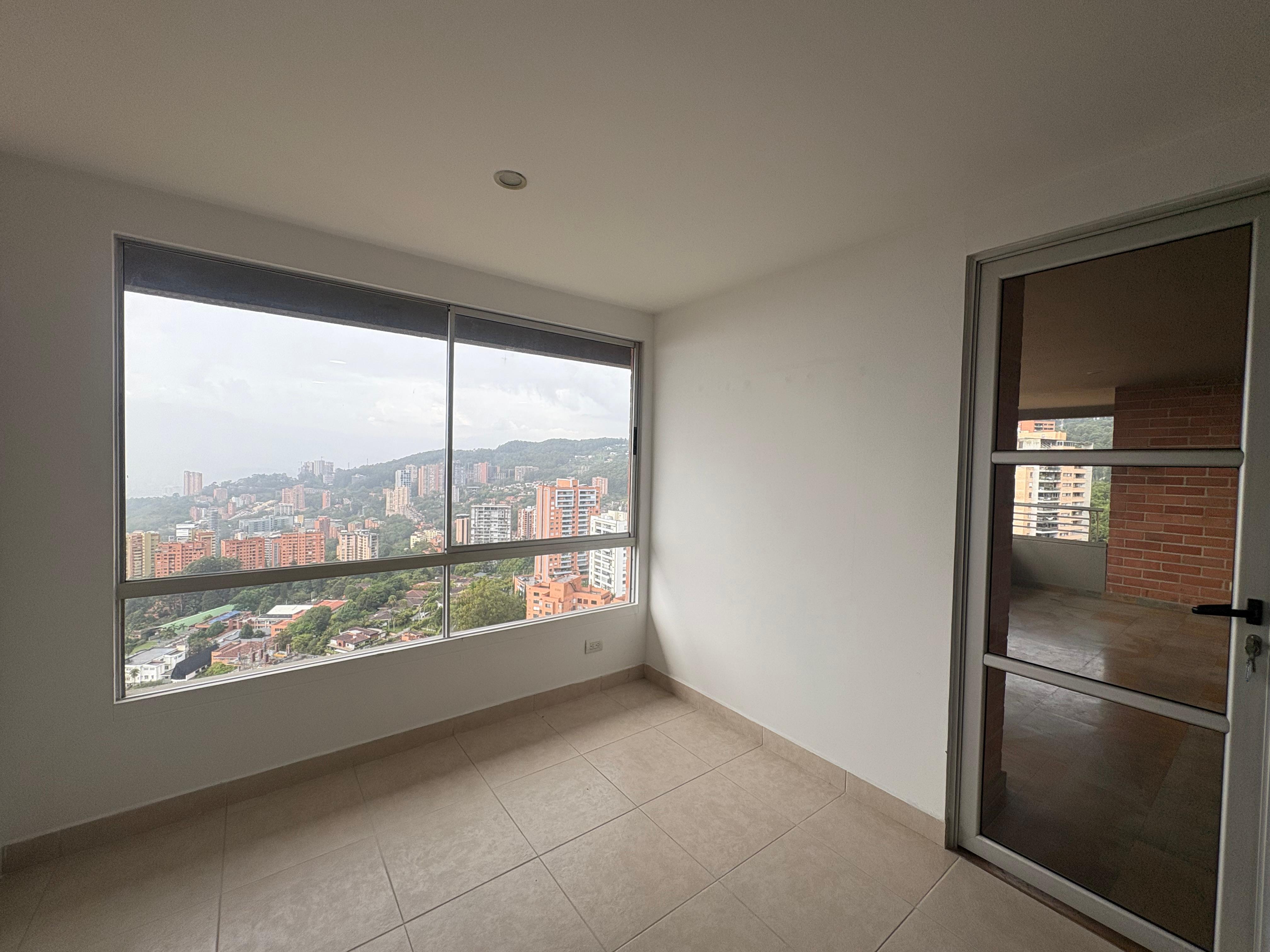 ARRIENDO APARTAMENTO, POBLADO CALERA