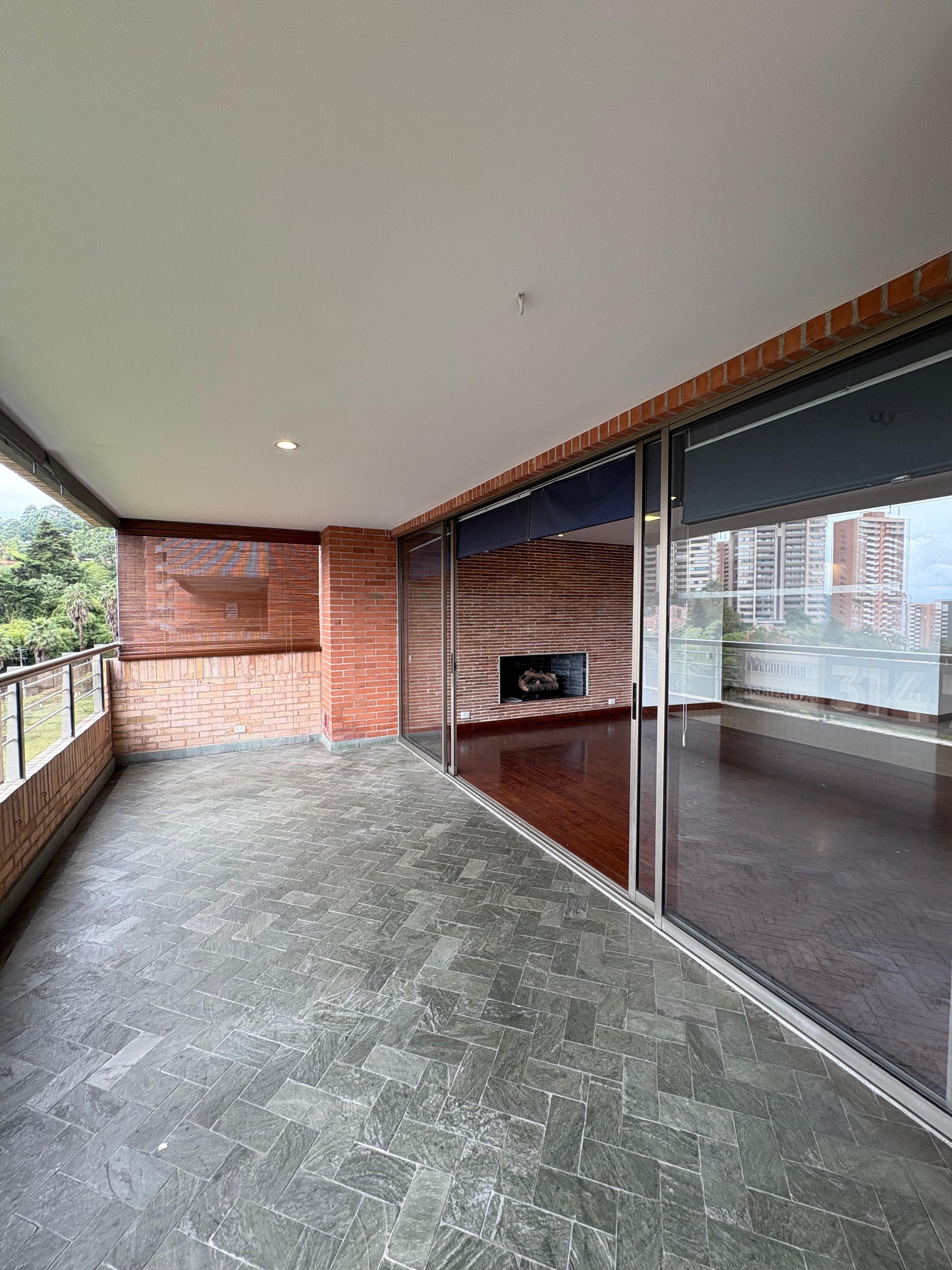 ARRIENDO APARTAMENTO, POBLADO CALERA