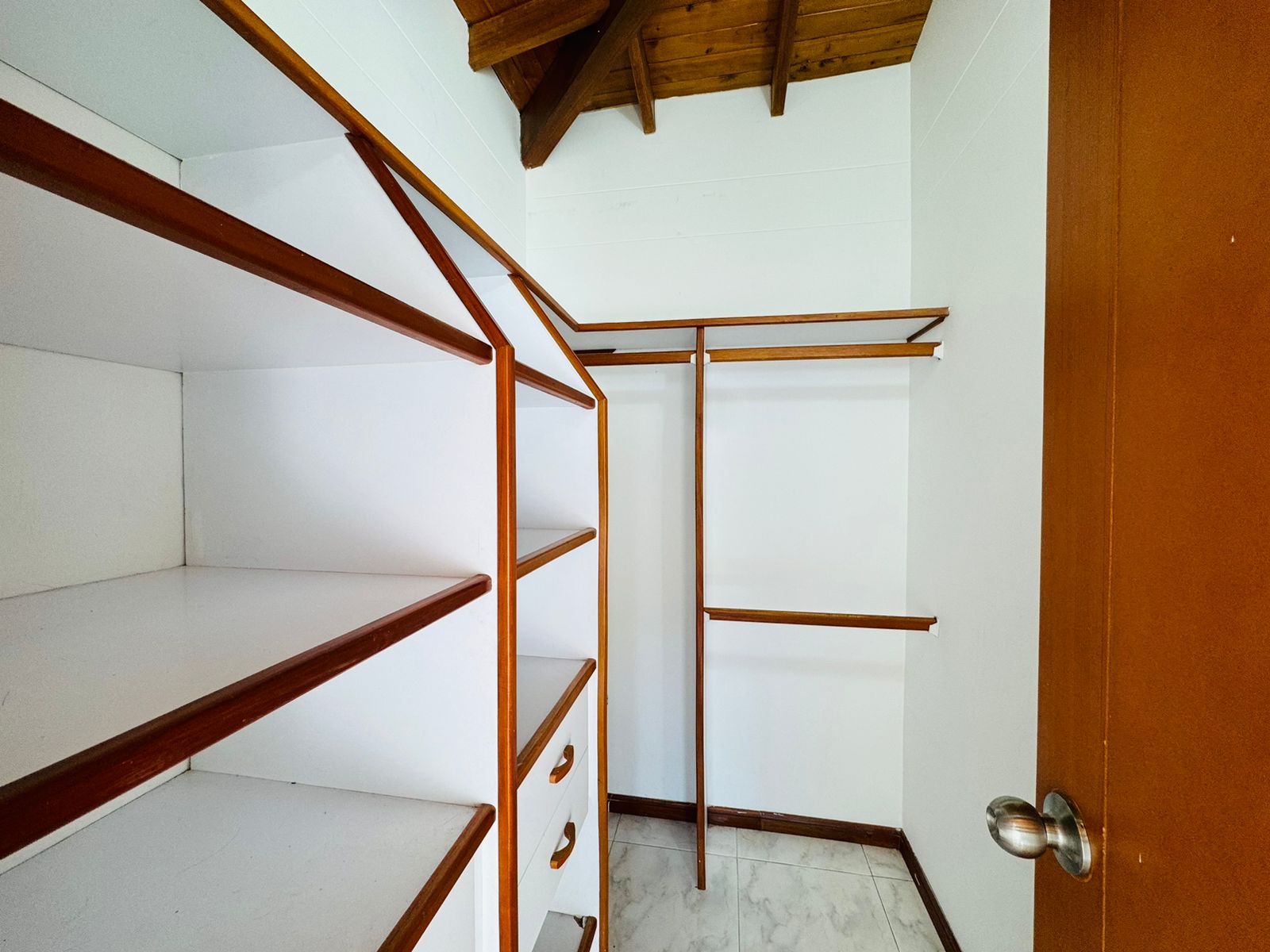 ARRIENDO PENTHOUSE DUPLEX - POBLADO