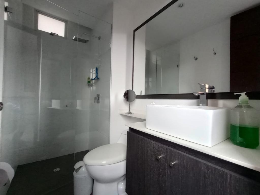 ARRIENDO APARTAMENTO AMOBLADO, LAURELES