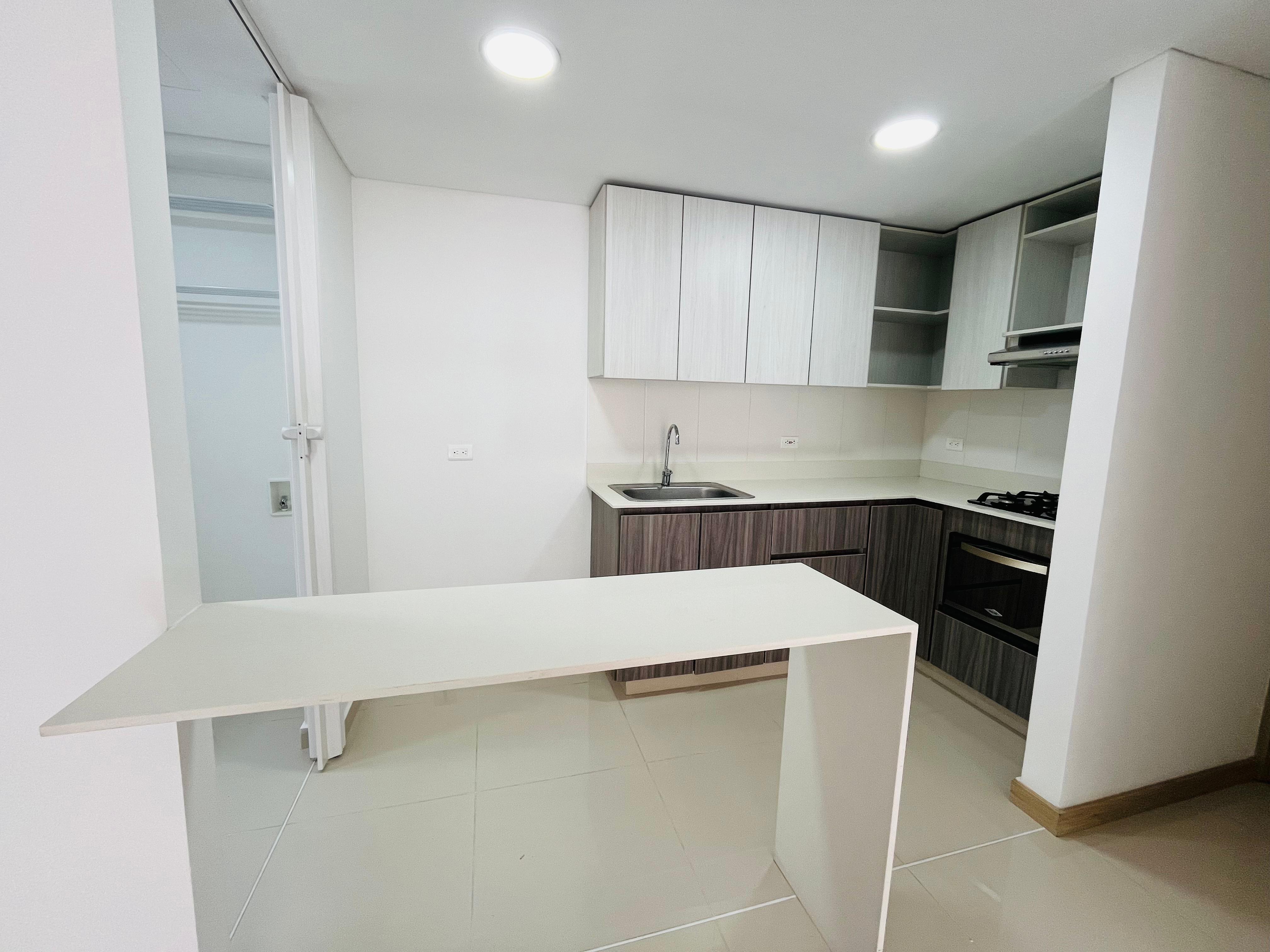 ARRIENDO APARTAMENTO - ENVIGADO EL CHINGUI