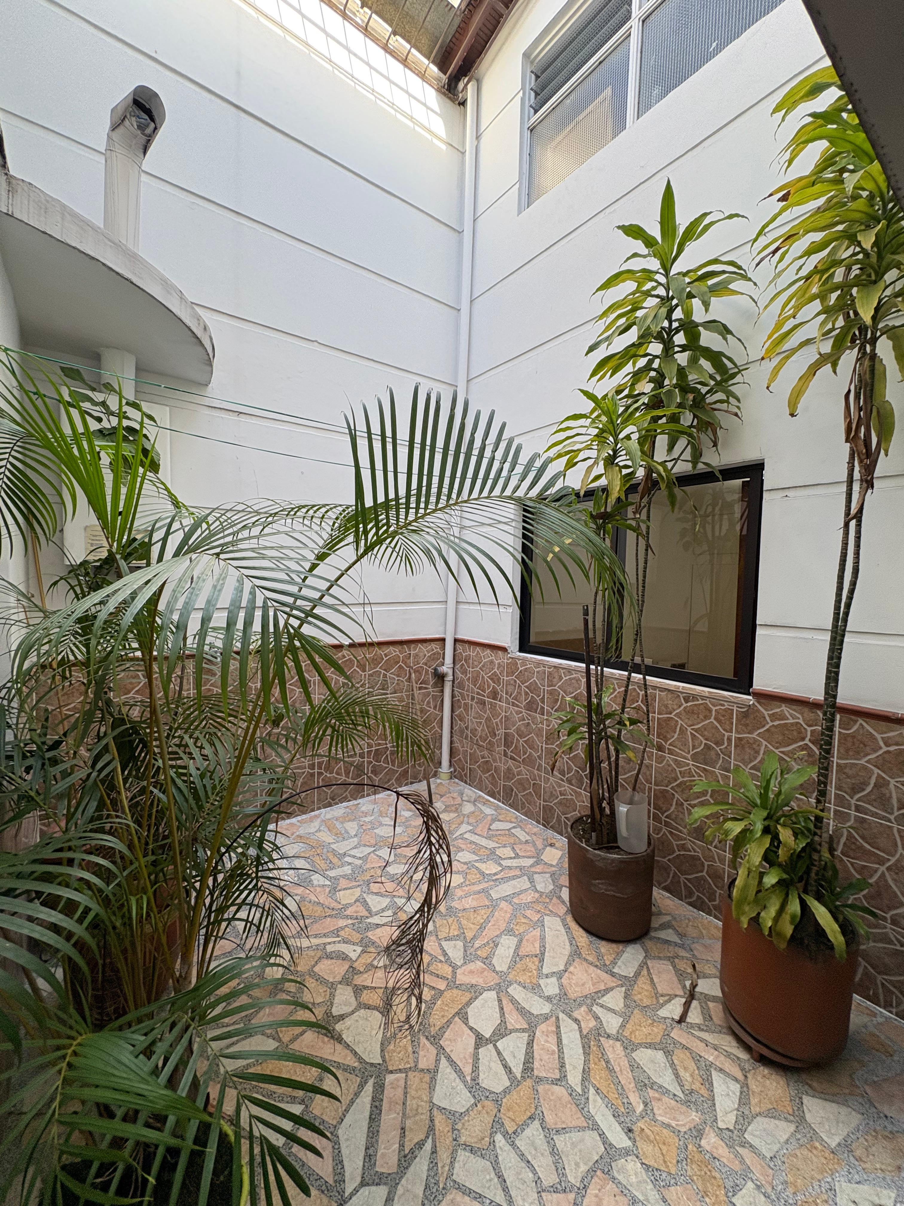 ARRIENDO CASA FLORESTA