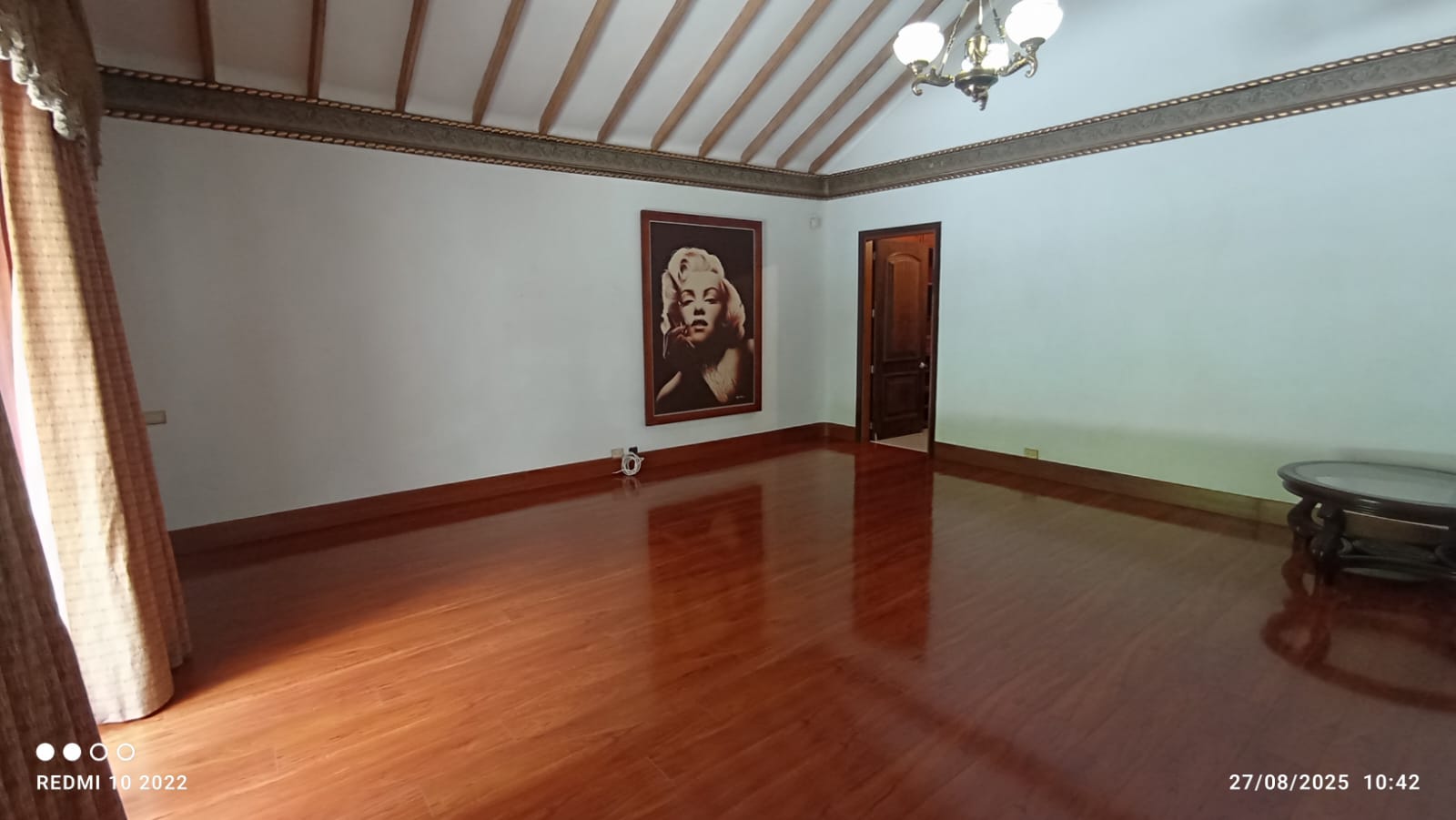 ARRIENDO CASA CAMPESTRE INDEPENDIENTE - POBLADO LOMA DE LOS BALSOS