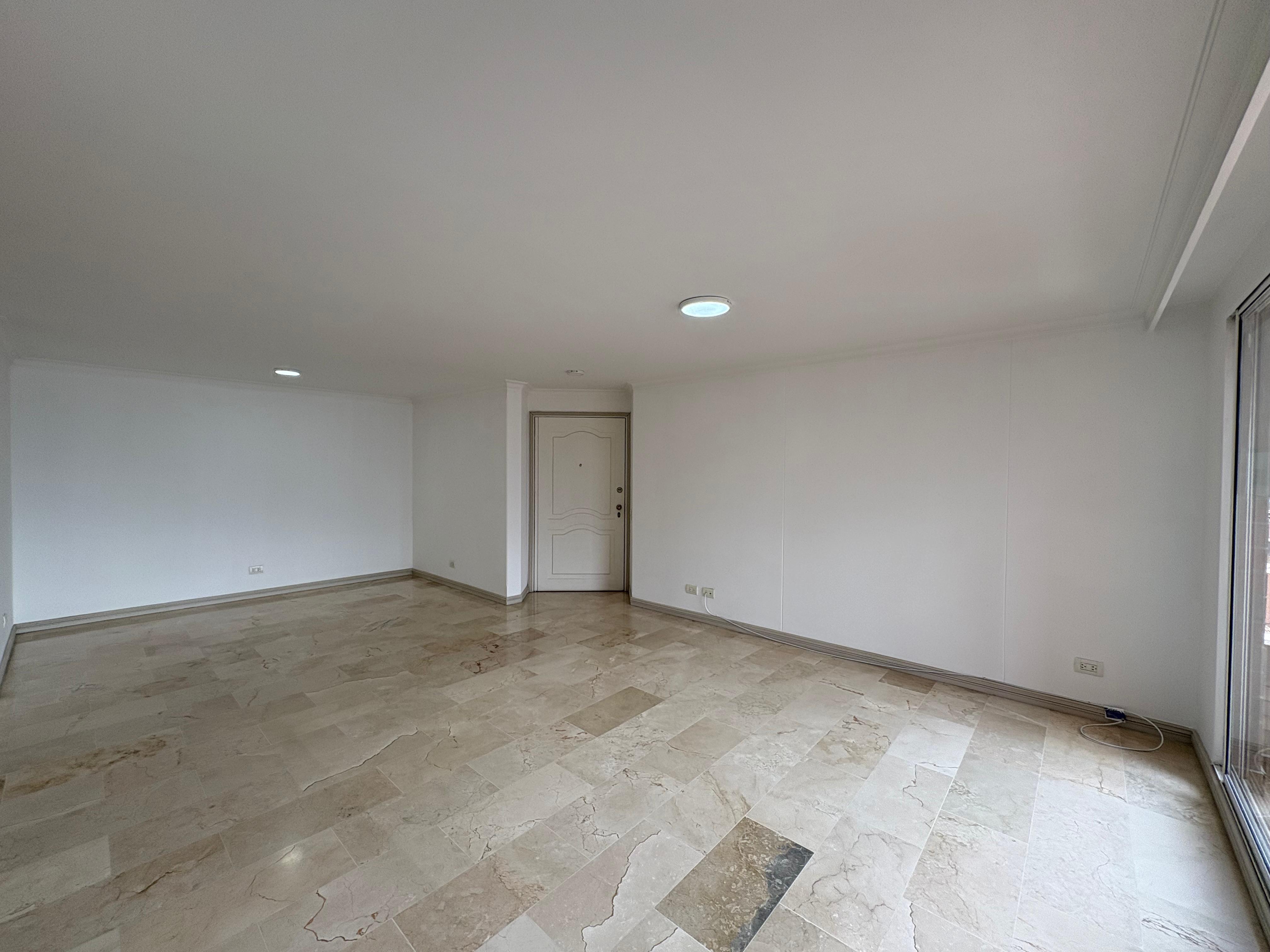 ARRIENDO APARTAMENTO, LAURELES
