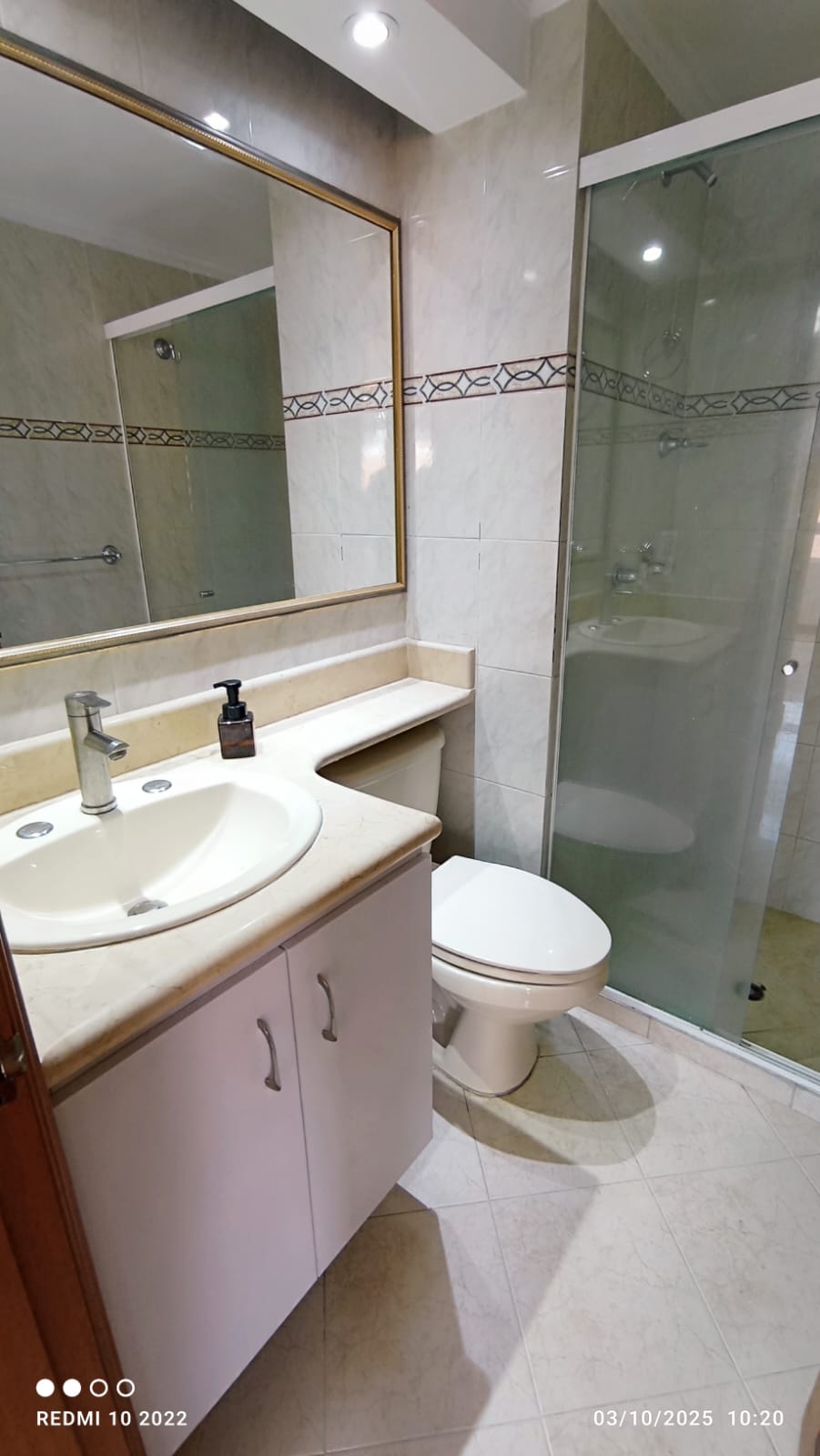 ARRIENDO APARTAMENTO - LAURELES