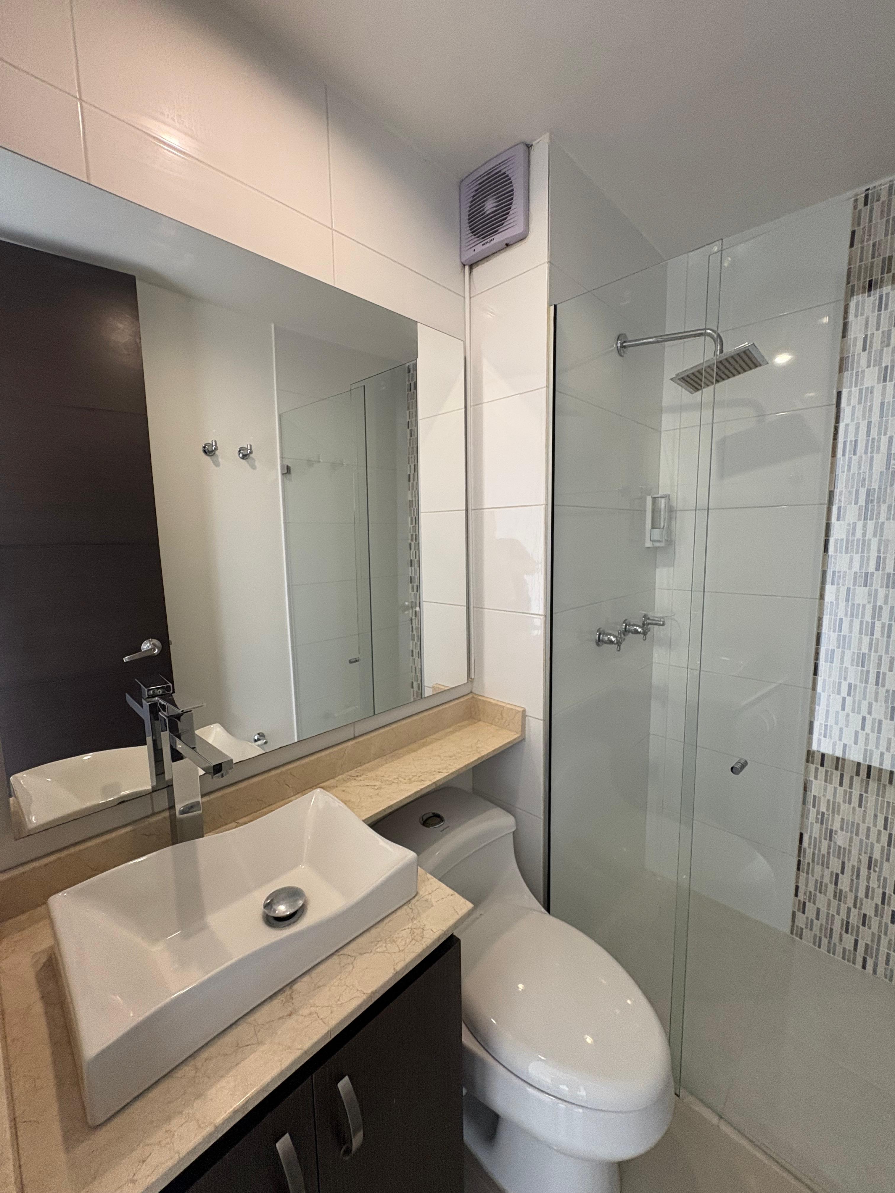 ARRIENDO APARTAMENTO, POBLADO CALERA
