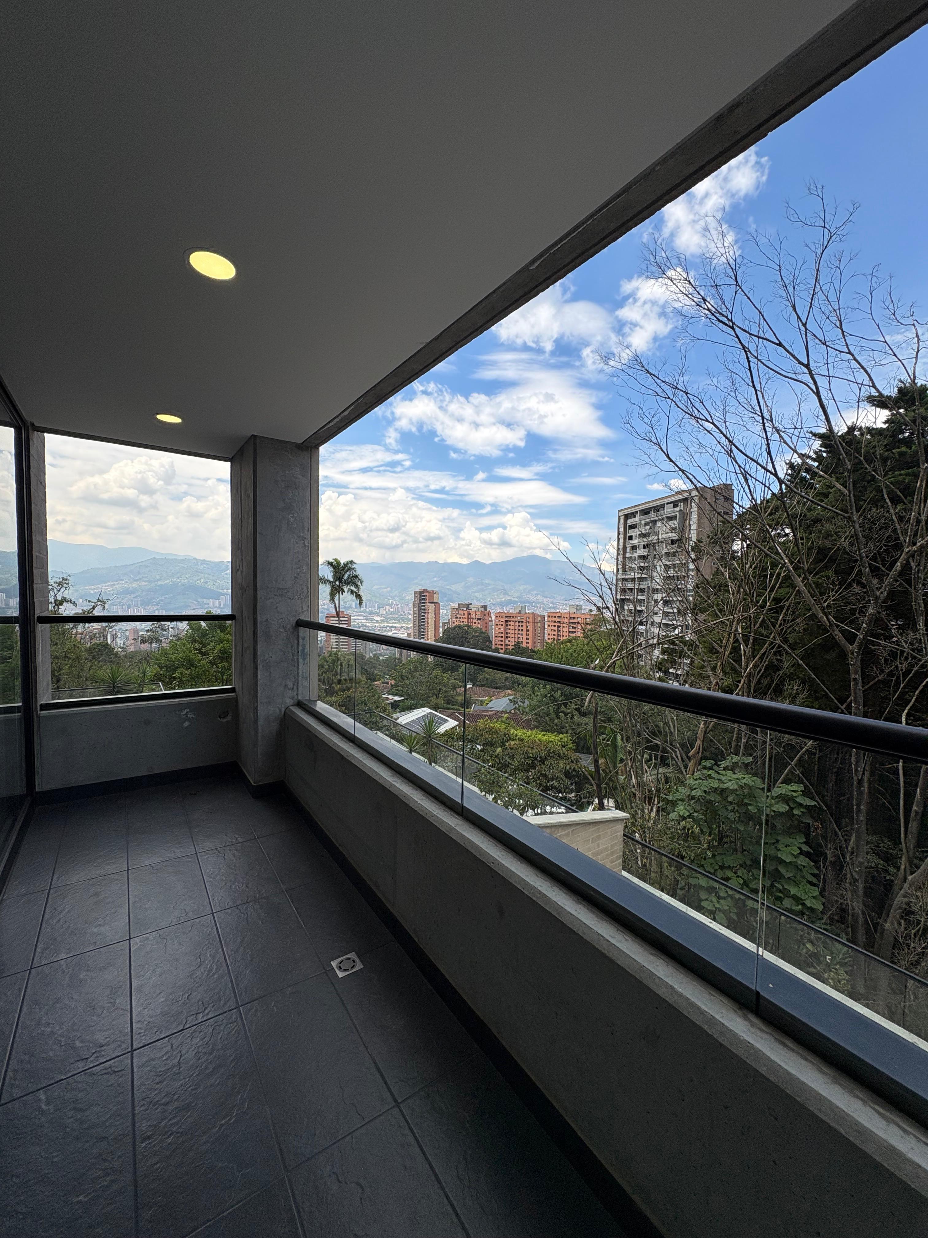 ARRIENDO APARTAMENTO, POBLADO CALERA