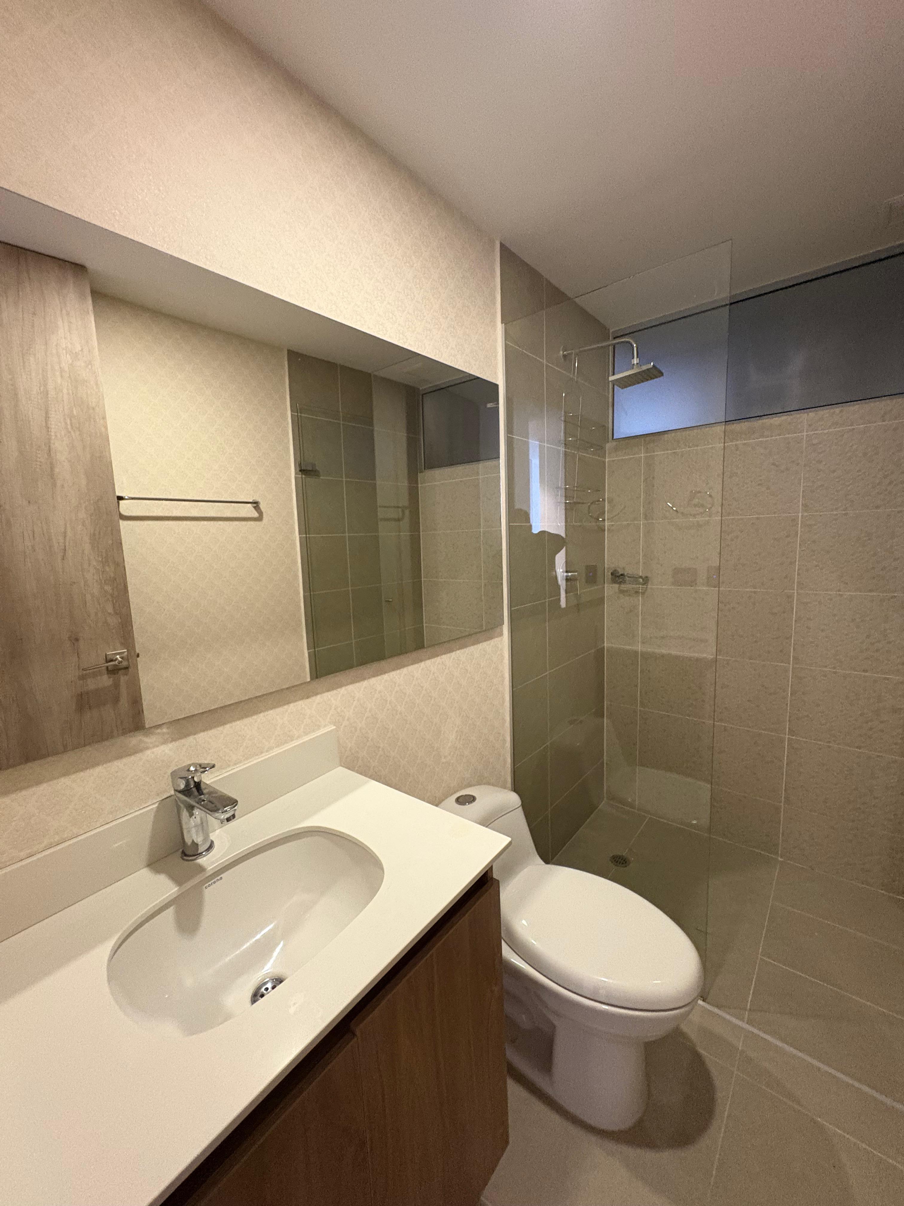 ARRIENDO APARTAMENTO, POBLADO CIUDAD DEL RIO