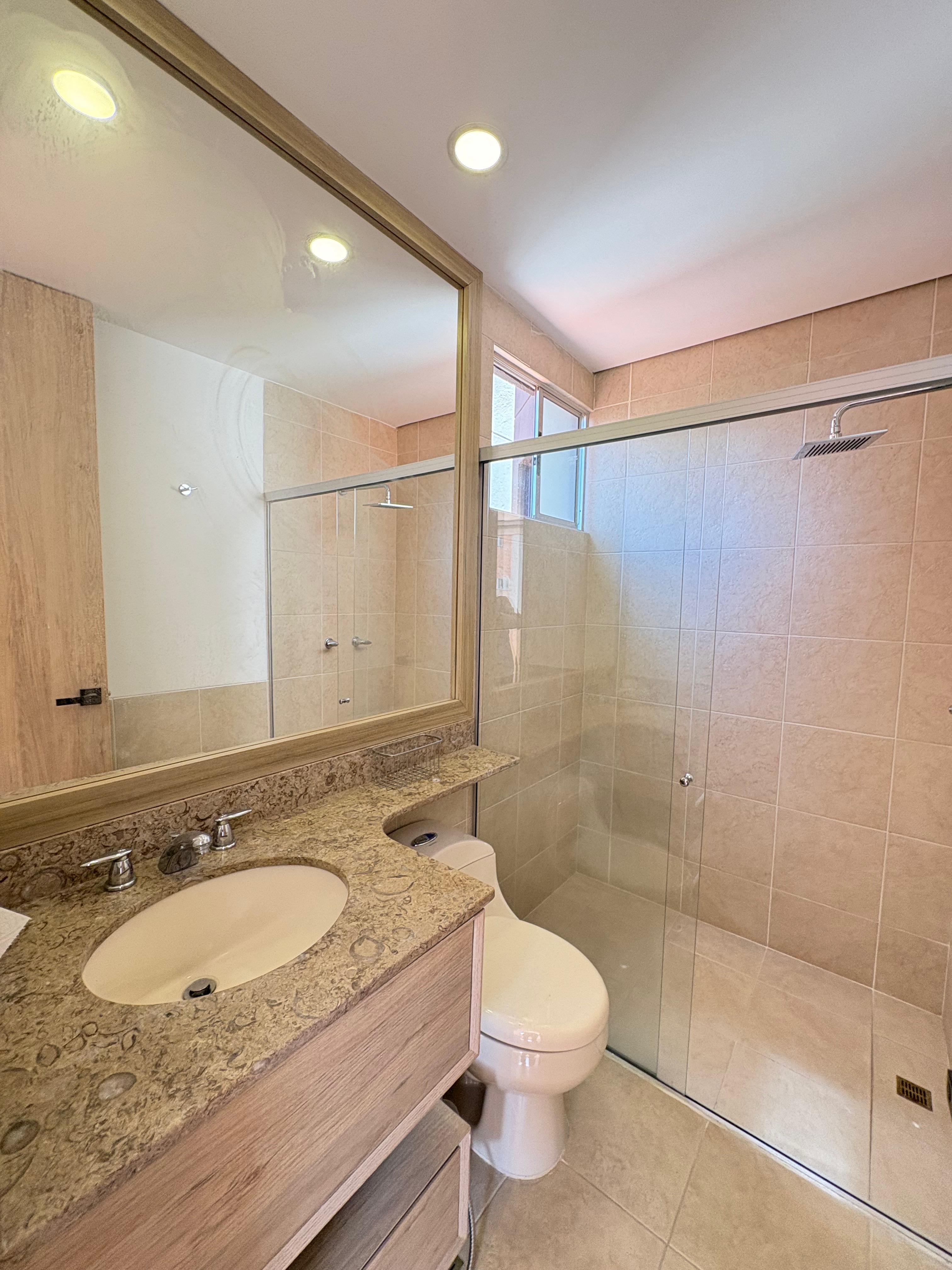ARRIENDO APARTAMENTO, POBLADO CALERA