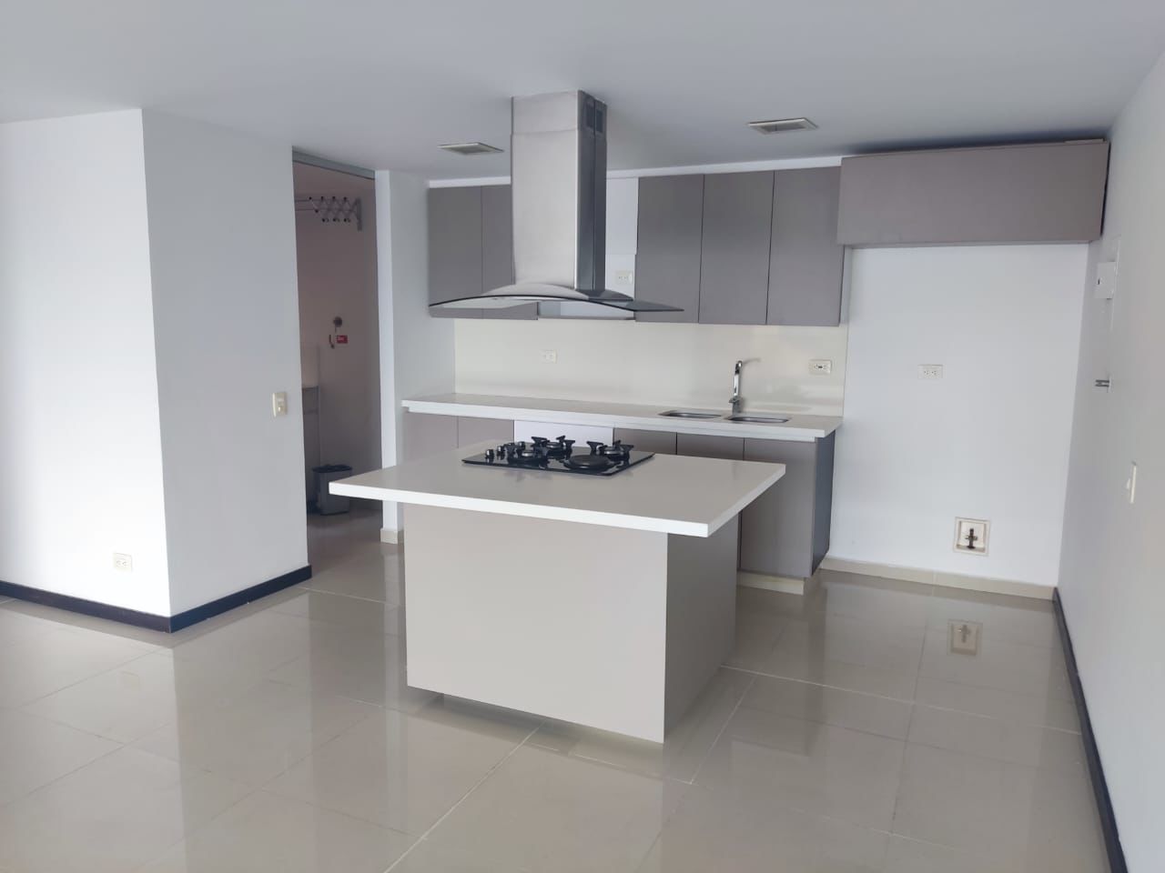 ARRIENDO APARTAMENTO, ENVIGADO BRUJAS