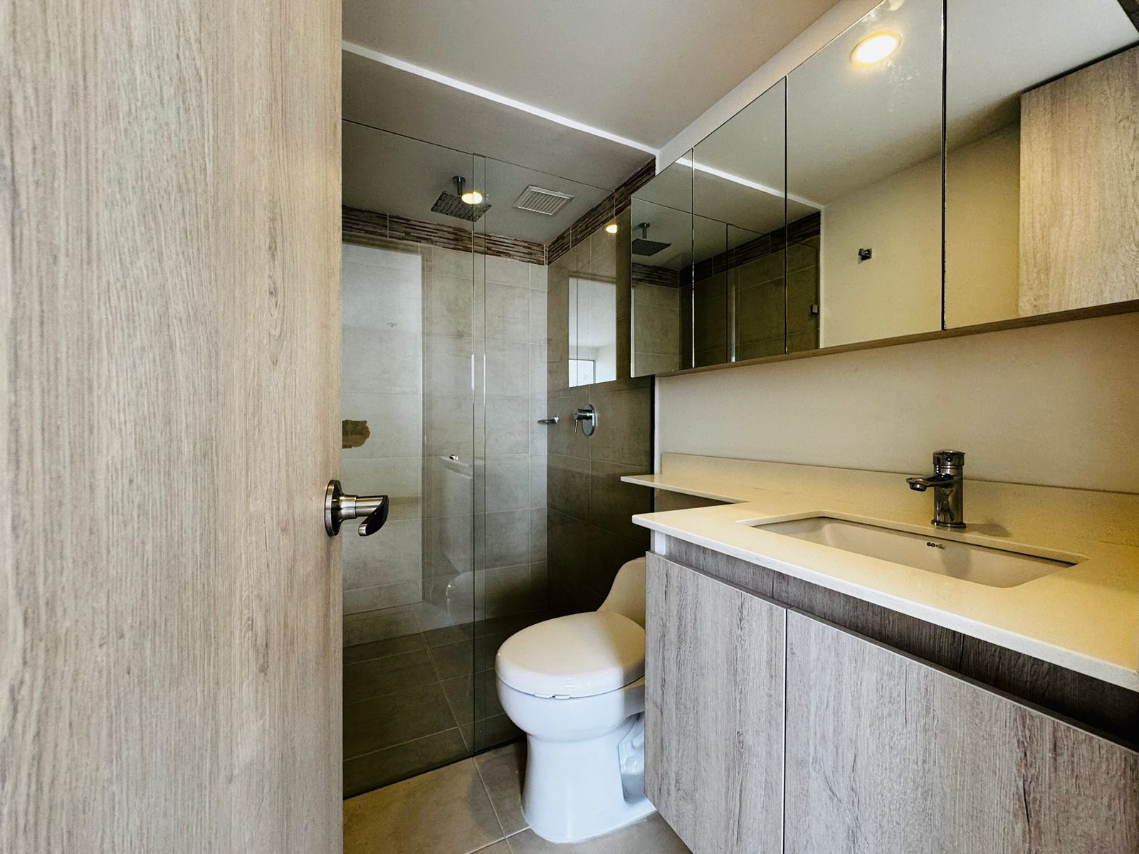 ARRIENDO APARTAMENTO - LOMA LOS BERNAL