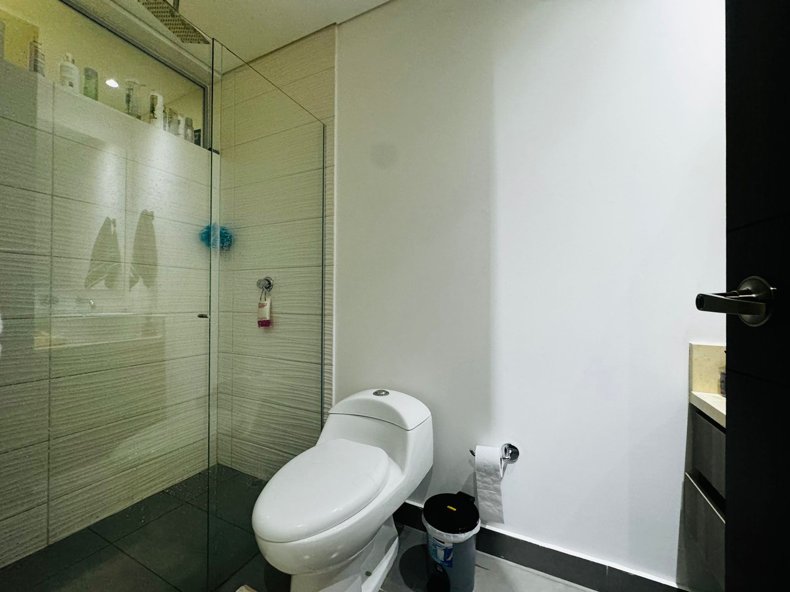 ARRIENDO APARTAMENTO - SANTA MARIA DE LOS ANGELES
