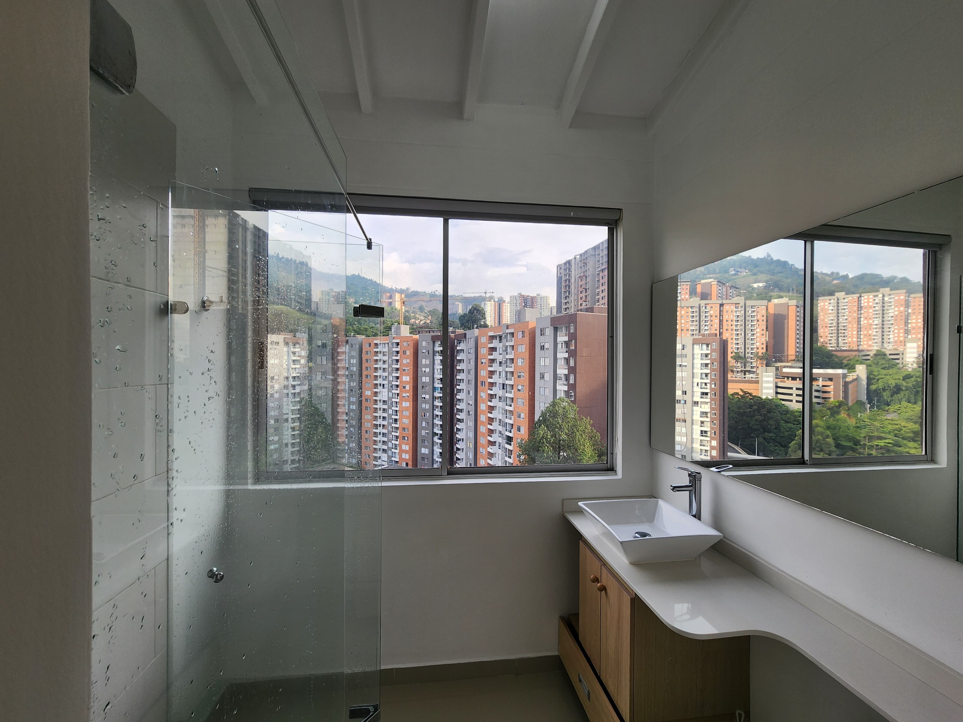 ARRIENDO APARTAMENTO - ENVIGADO LA CUENCA