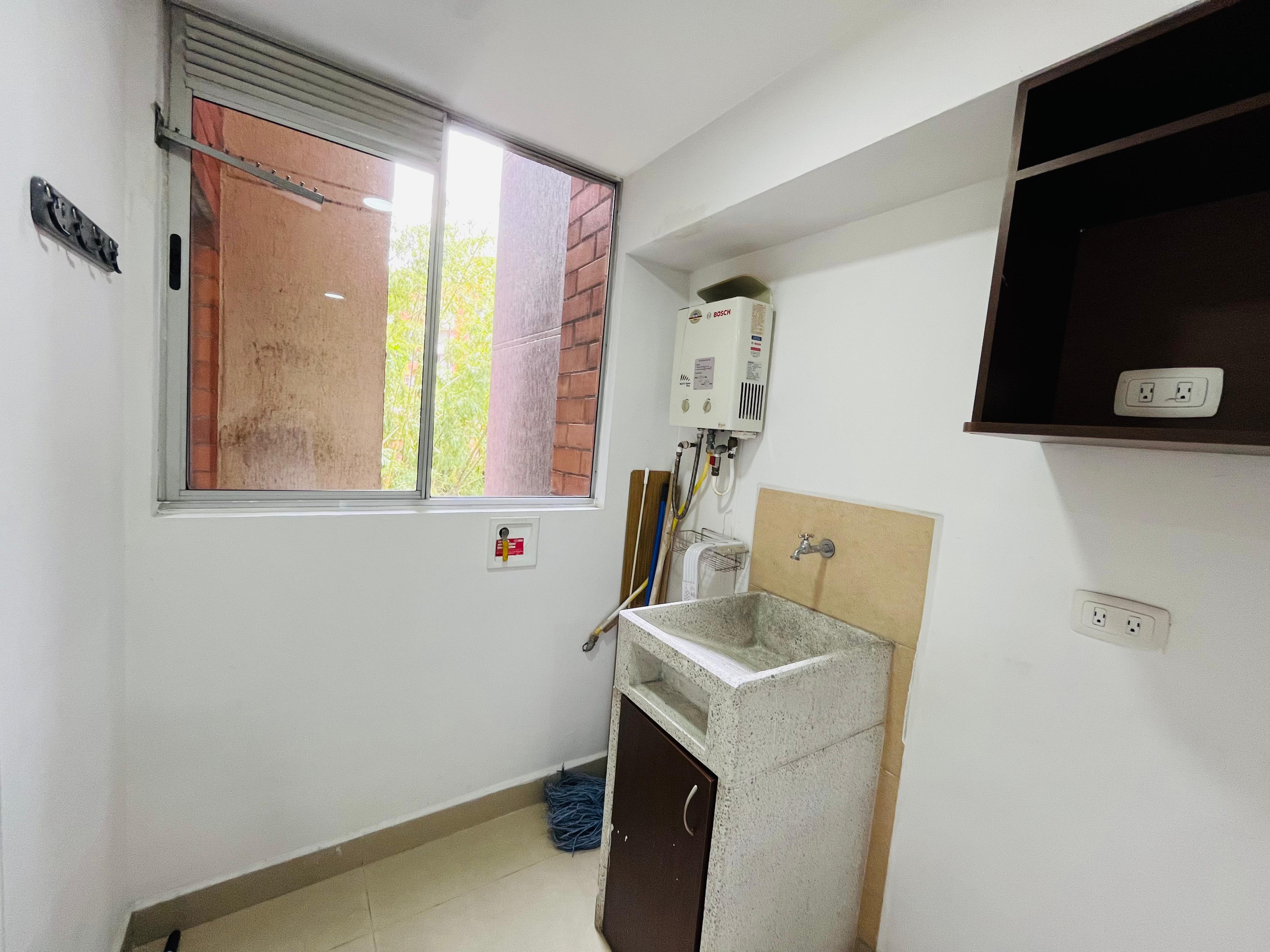 ARRIENDO APARTAMENTO - ENVIGADO CUMBRES