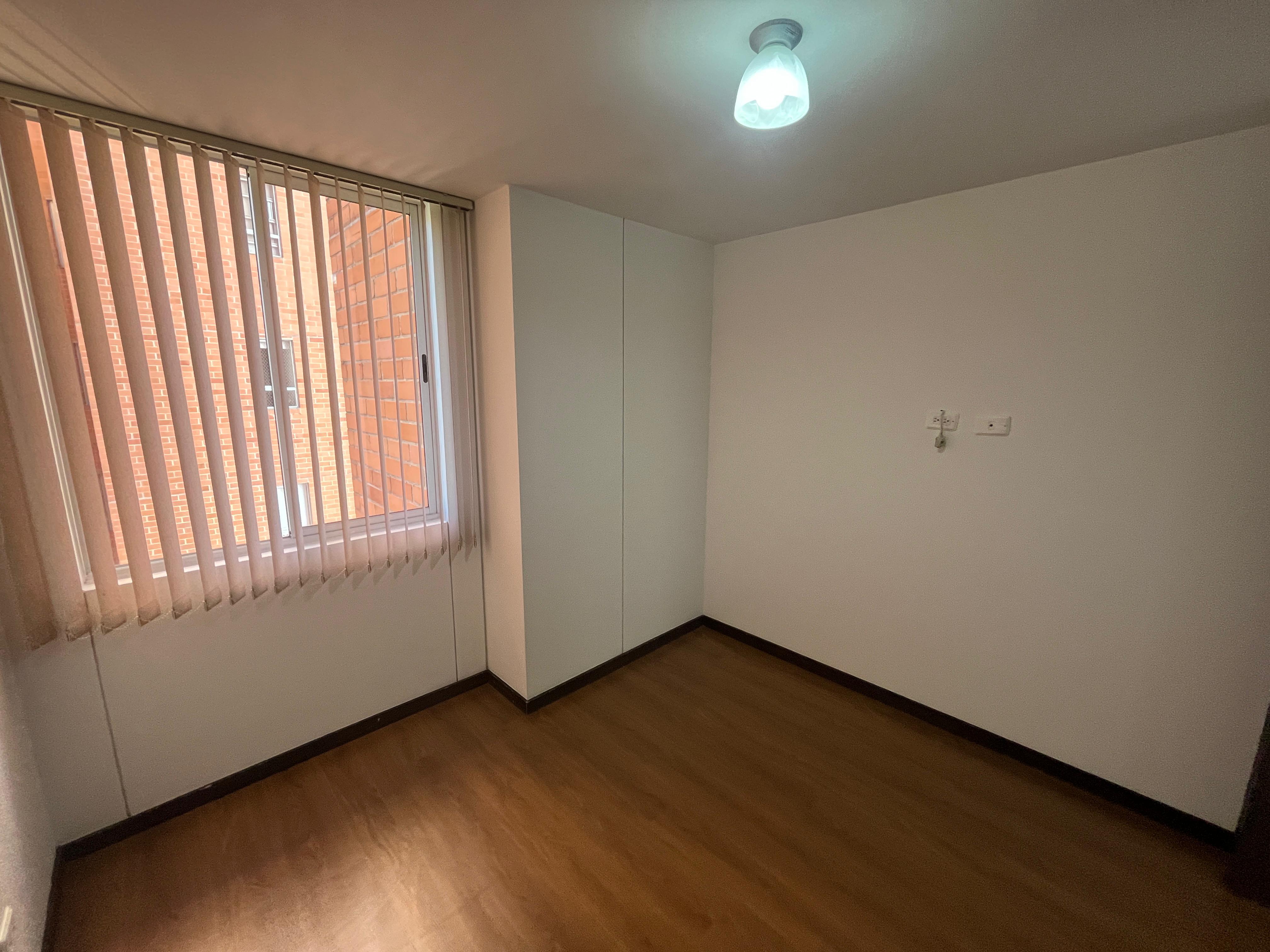 ARRIENDO APARTAMENTO - ENVIGADO ESMERALDAL