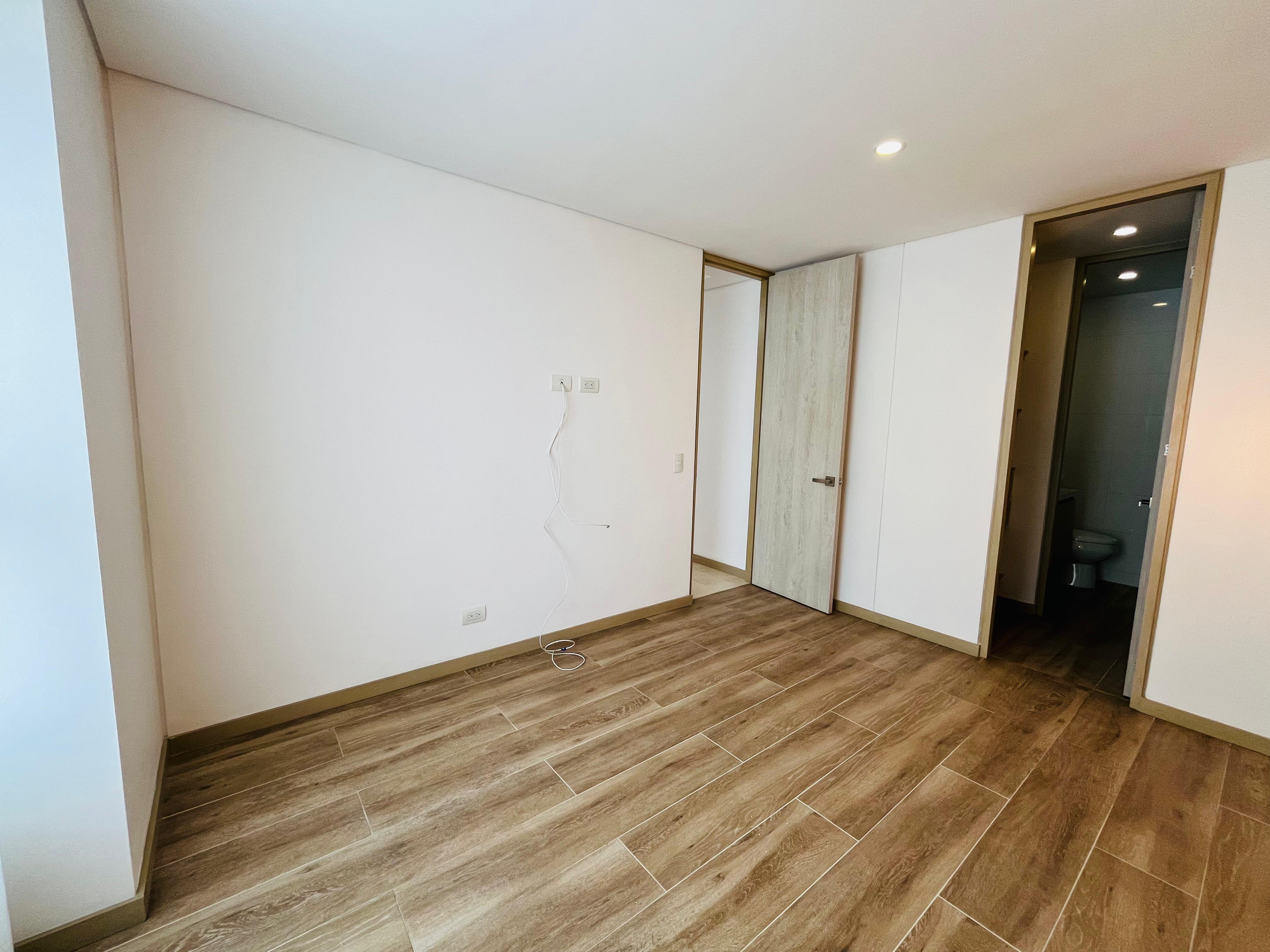 ARRIENDO APARTAMENTO - ENVIGADO LOMA DE LAS BRUJAS