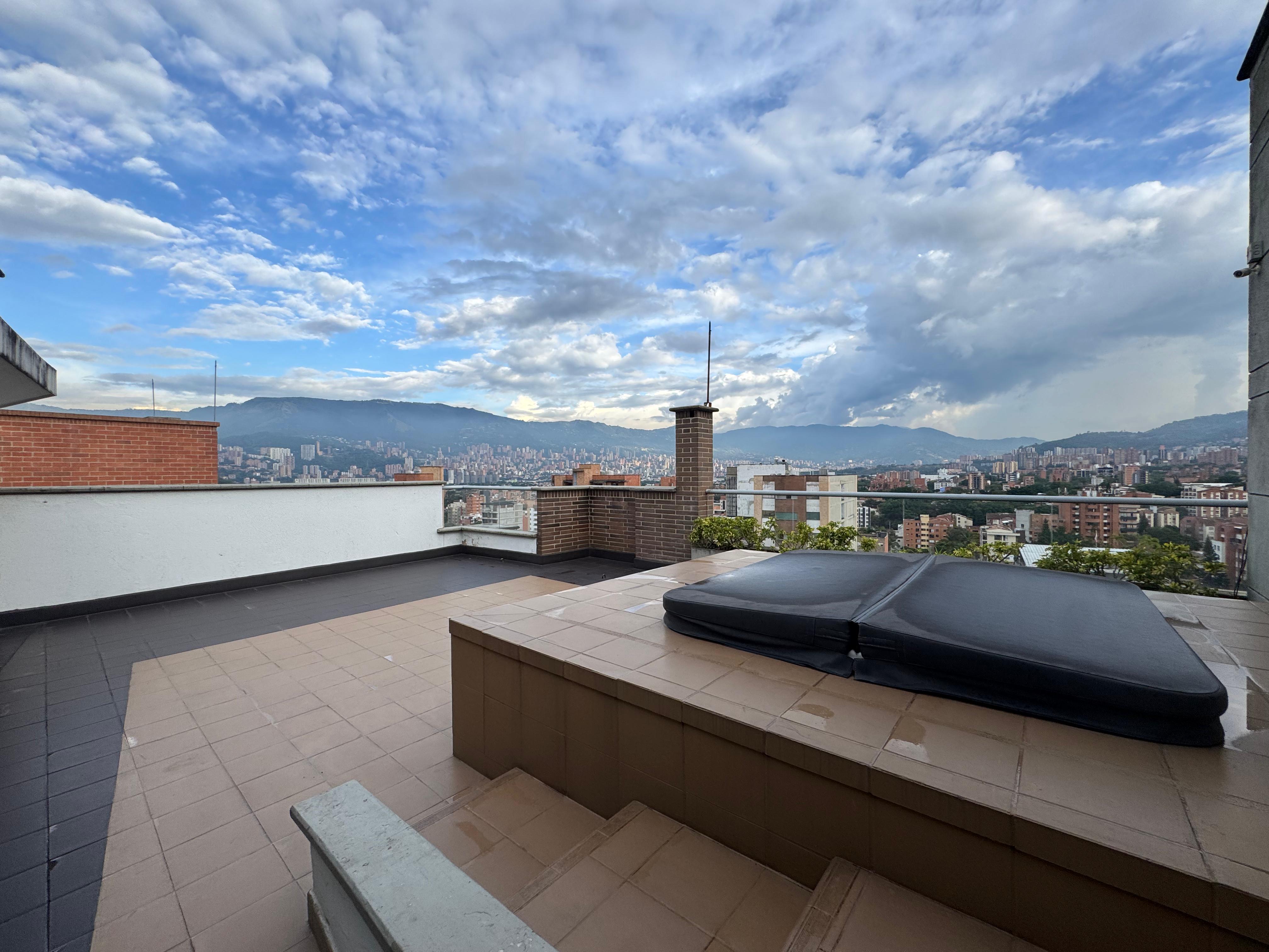 ARRIENDO APARTAMENTO - LAURELES