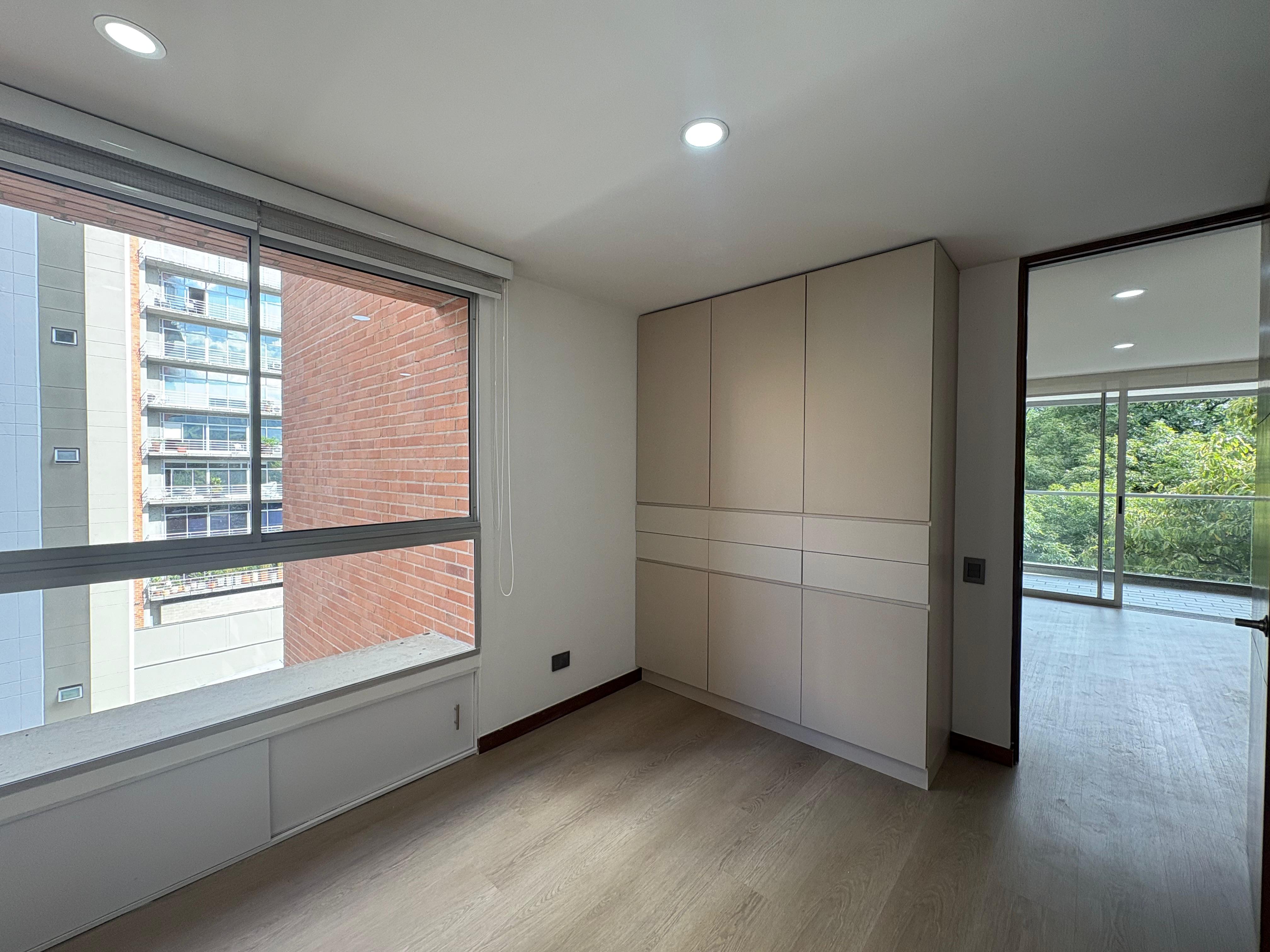 ARRIENDO APARTAMENTO, POBLADO SANTA MARIA DE LOS ANGELES