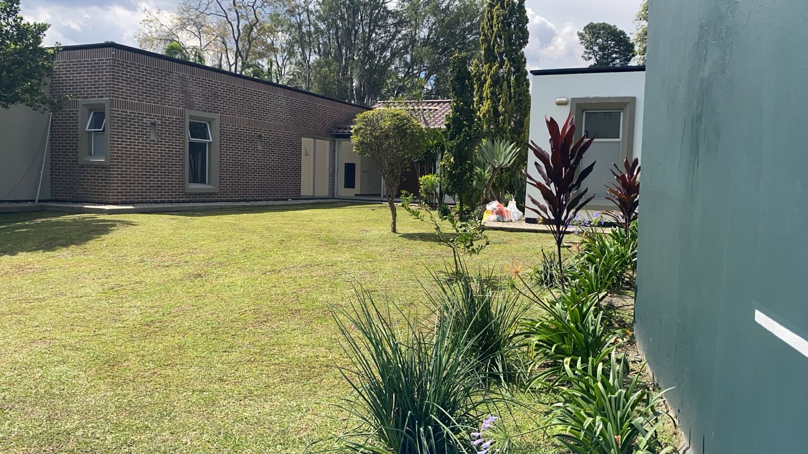 ARRIENDO CASA - ENVIGADO ESCOBERO