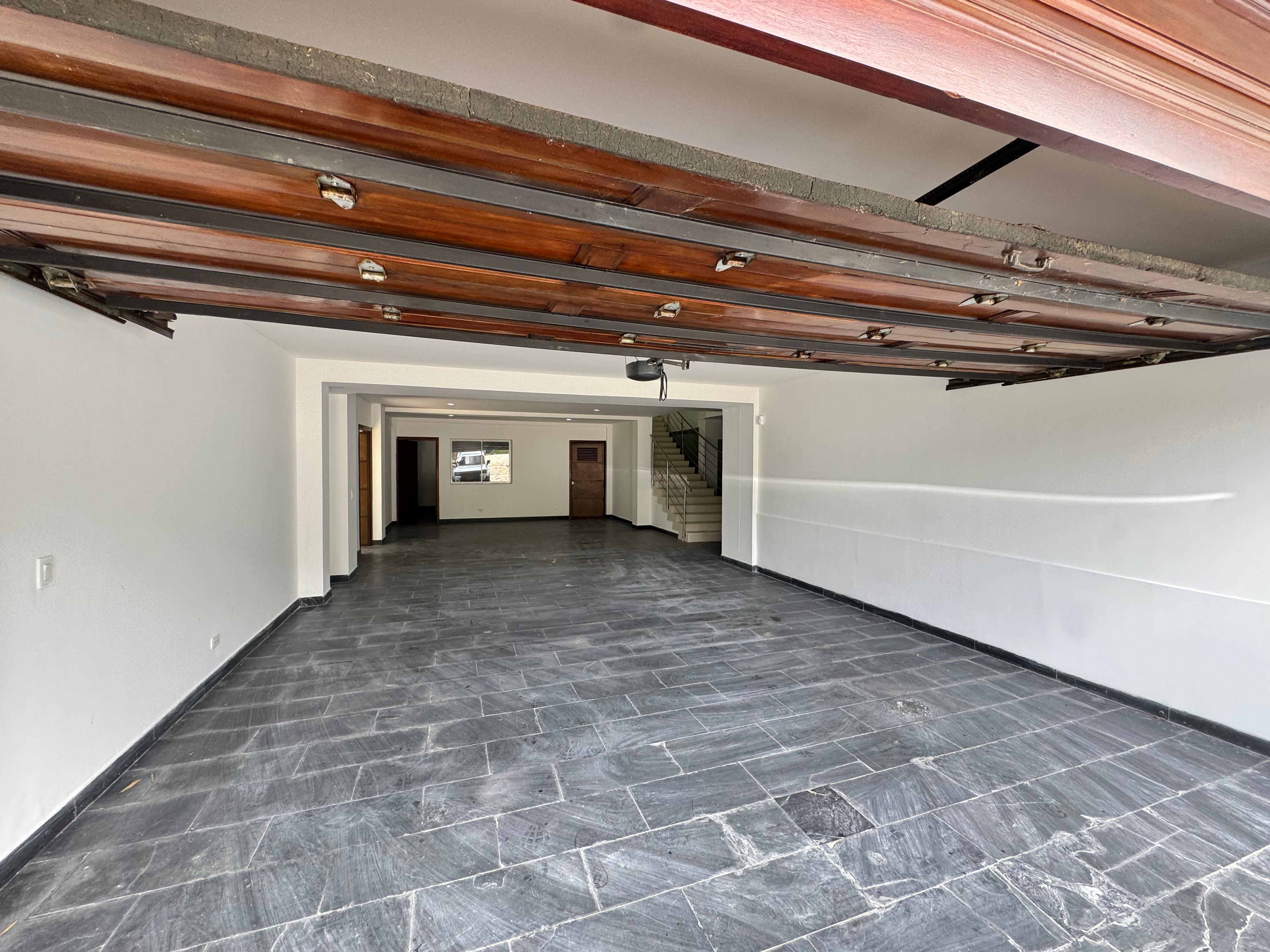 VENTA Y ARRIENDO CASA -  PALMAS CERCA AL TUNEL