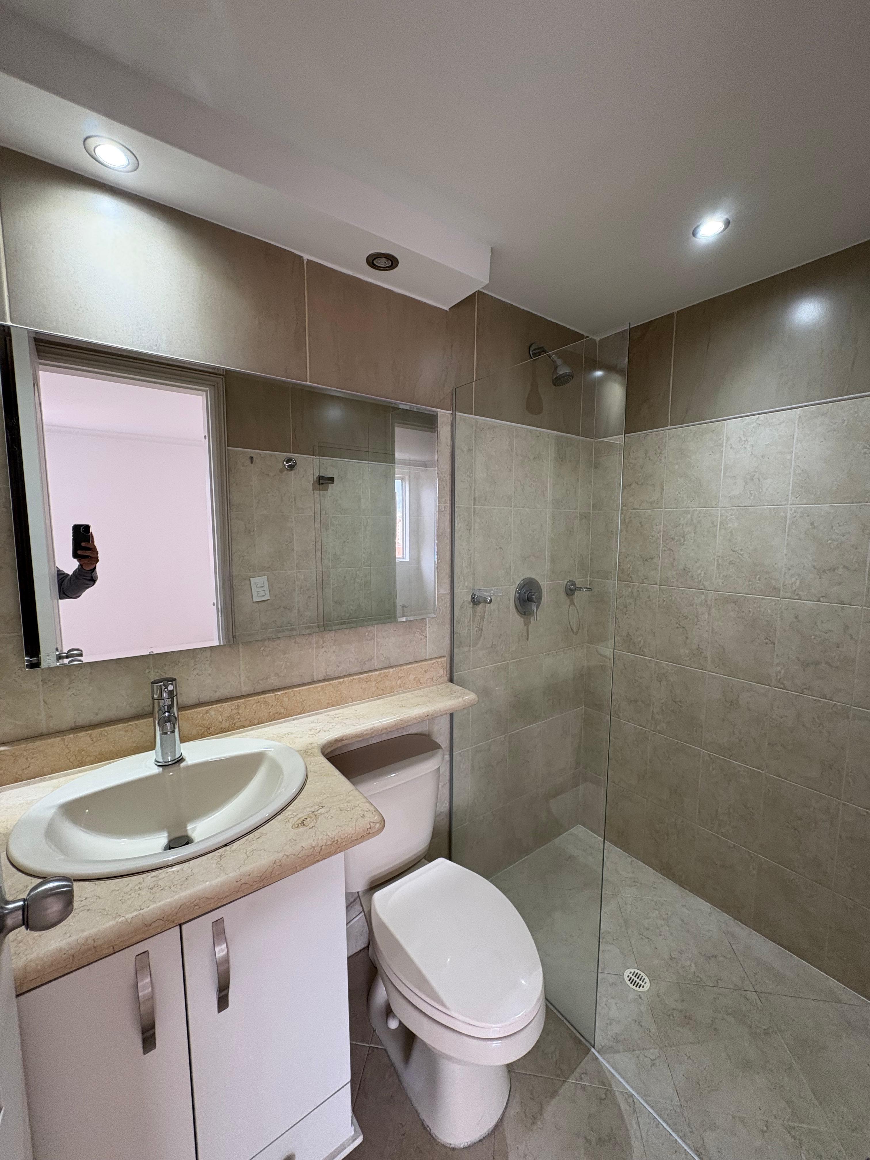 ARRIENDO APARTAMENTO, LAURELES