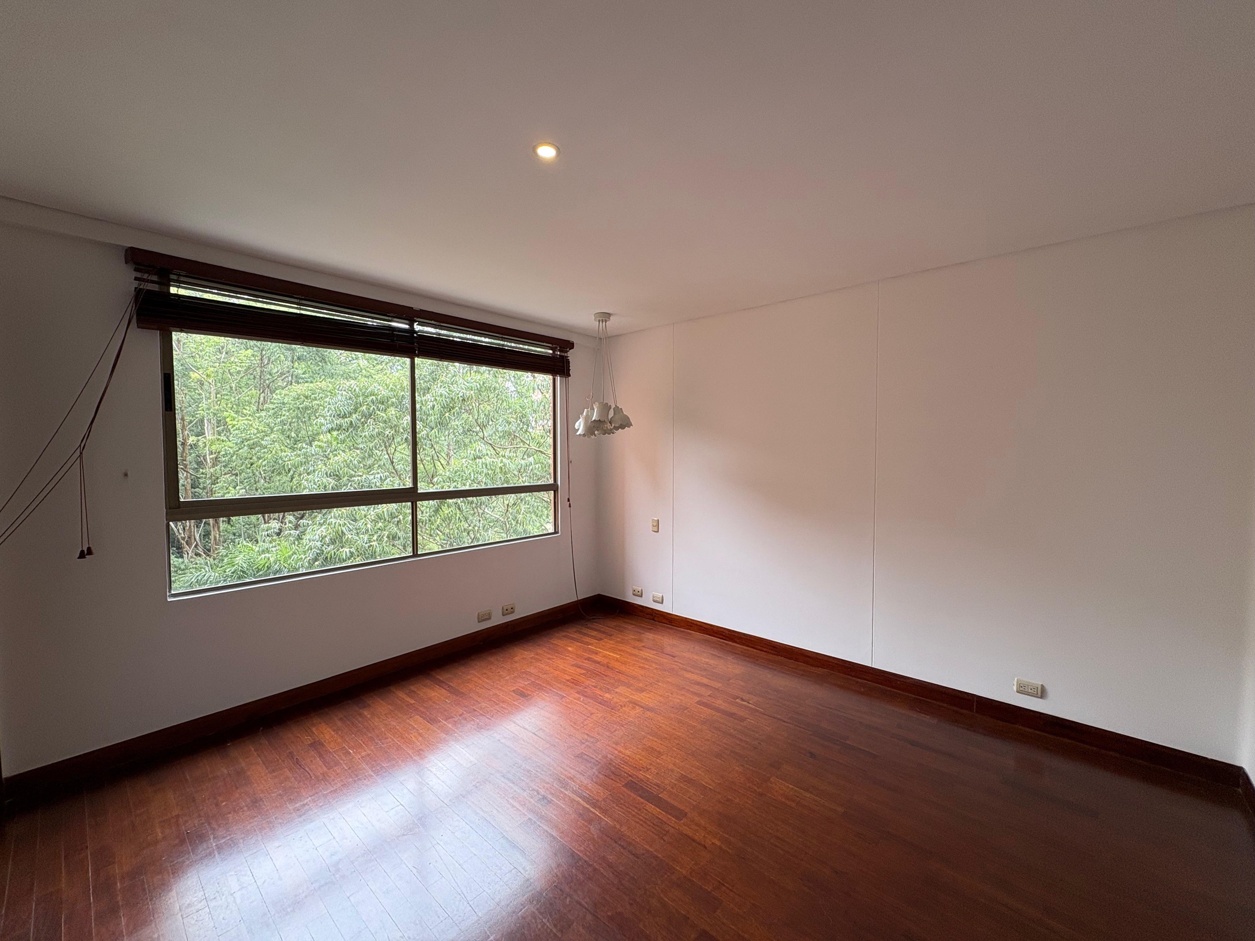 ARRIENDO APARTAMENTO, POBLADO CALERA