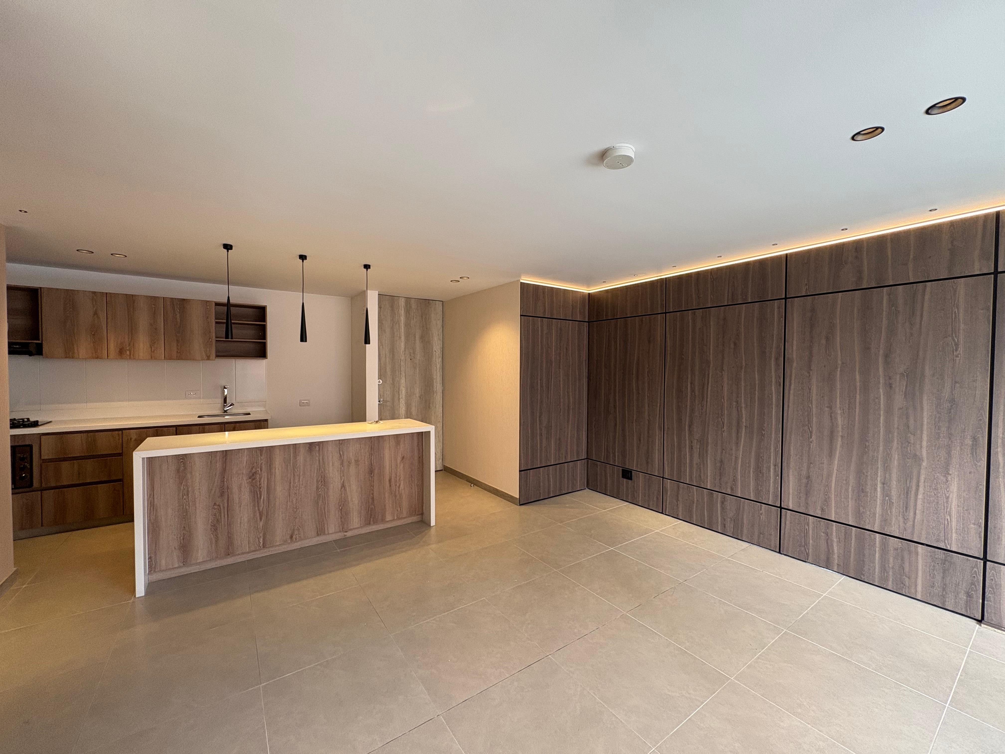 ARRIENDO APARTAMENTO, POBLADO CIUDAD DEL RIO