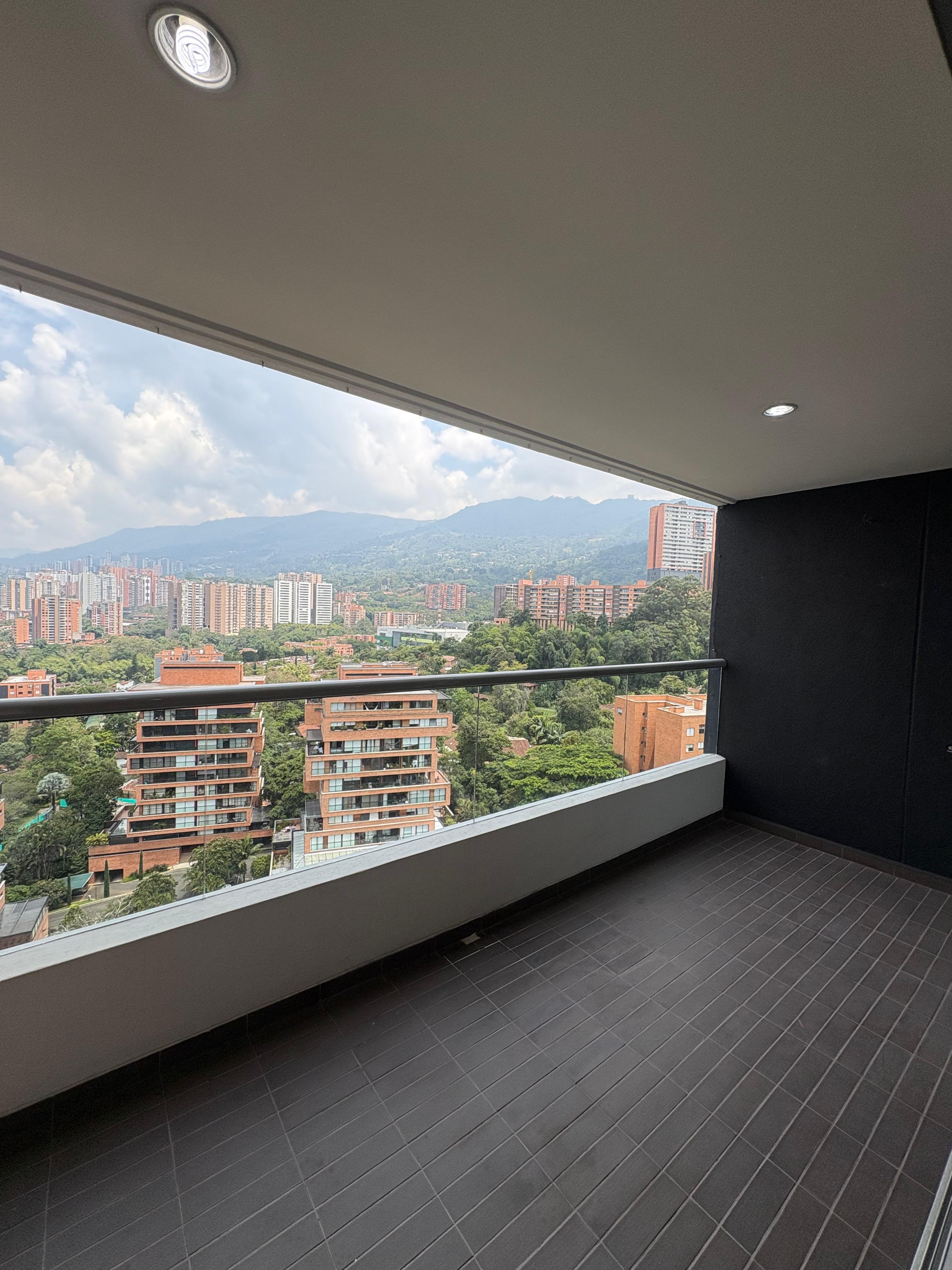 ARRIENDO APARTAMENTO ENVIGADO LOMA DEL CHOCHO