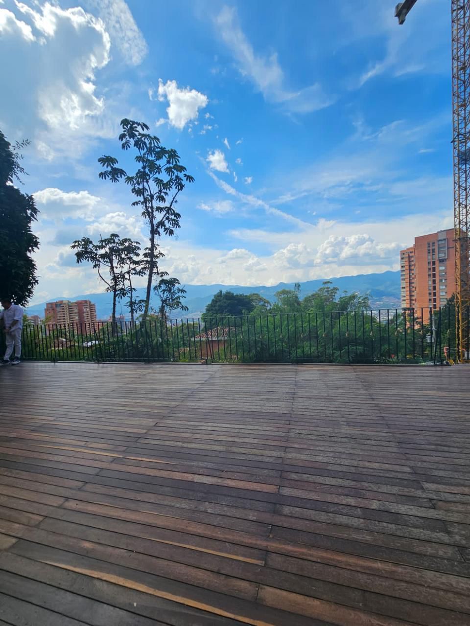 VENTA Y ARRIENDO CASA - POBLADO LA CALERA