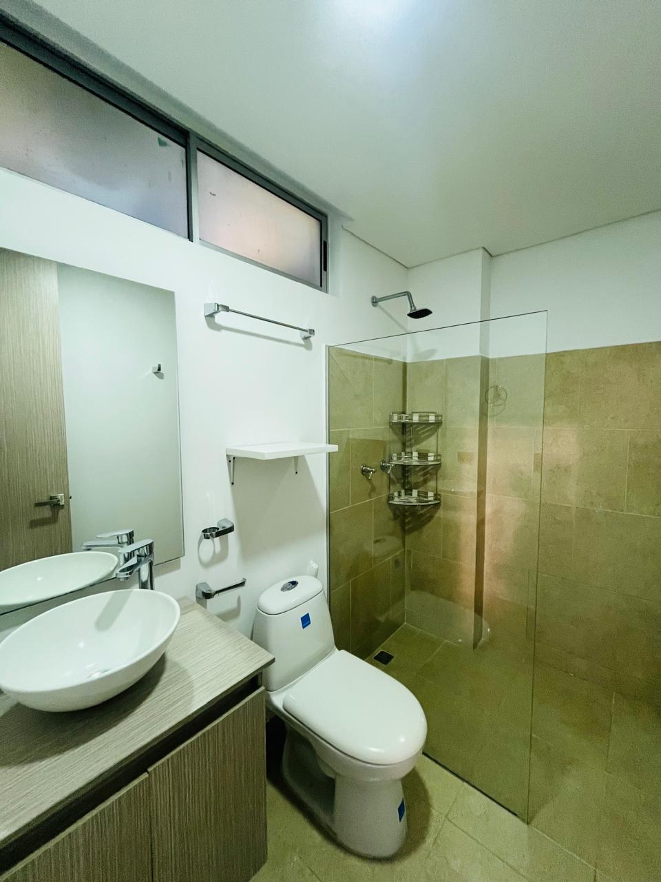 ARRIENDO CASA, ENVIGADO INTERMEDIA