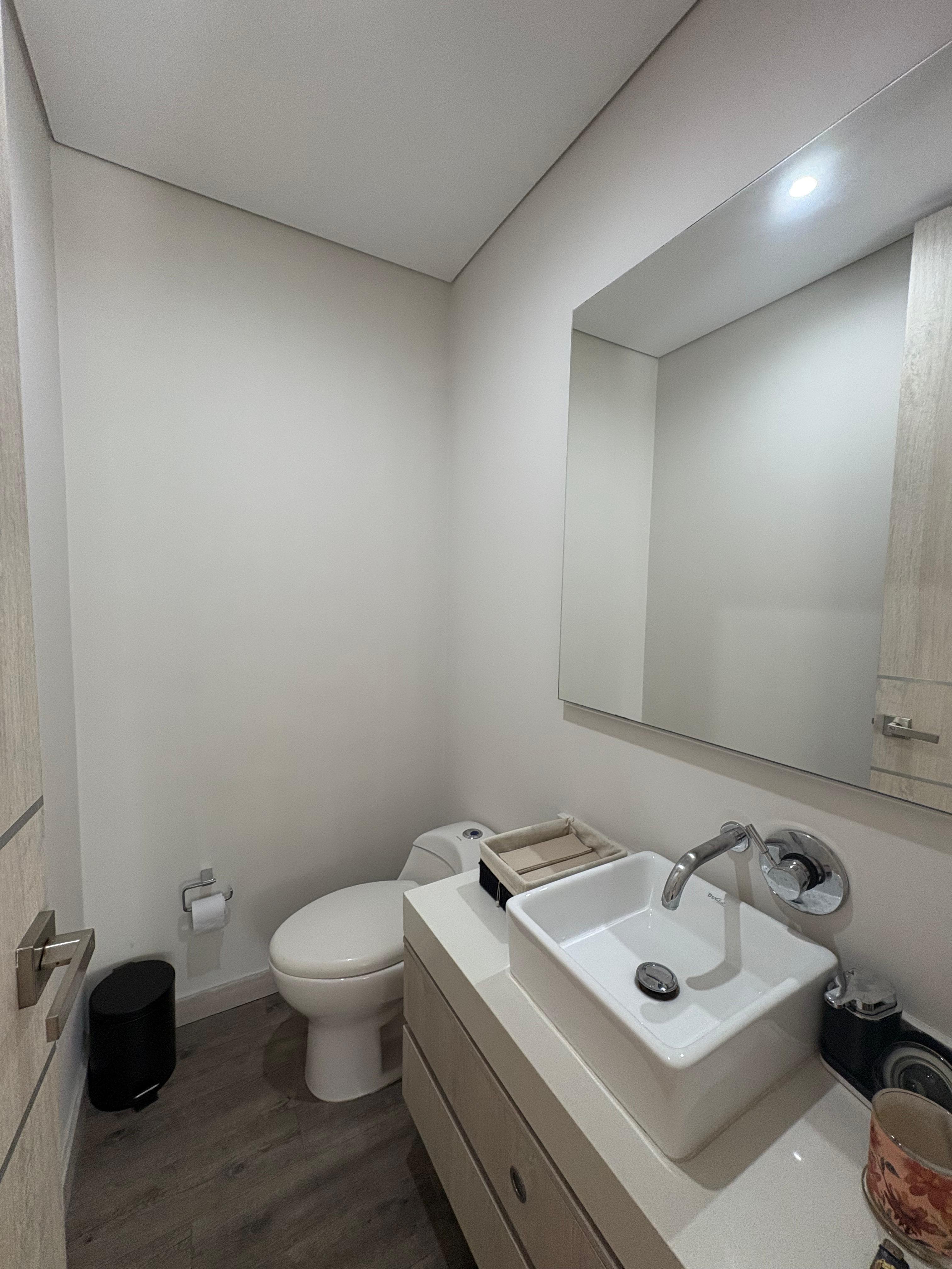 APARTAMENTO VENTA  POBLADO, FRONTERA