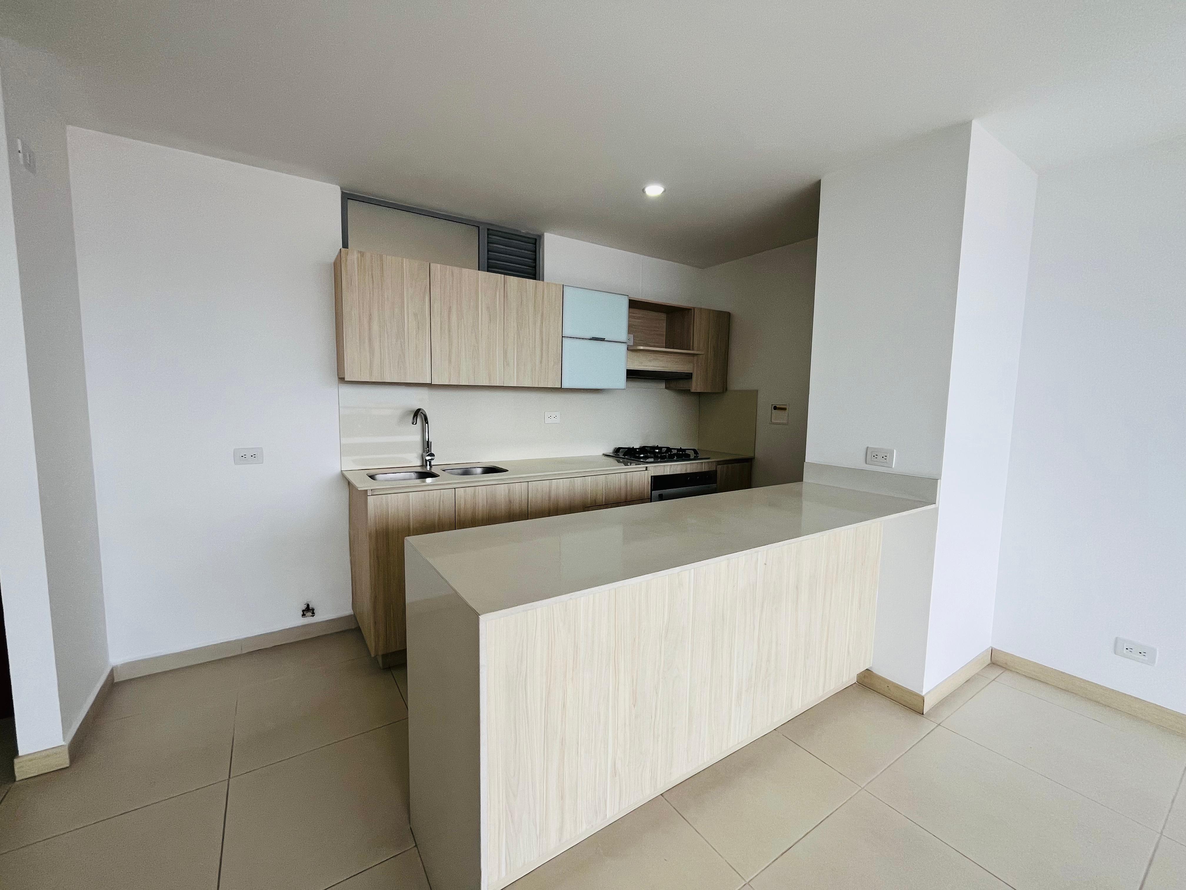 ARRIENDO APARTAMENTO - POBLADO LOS GONZALEZ